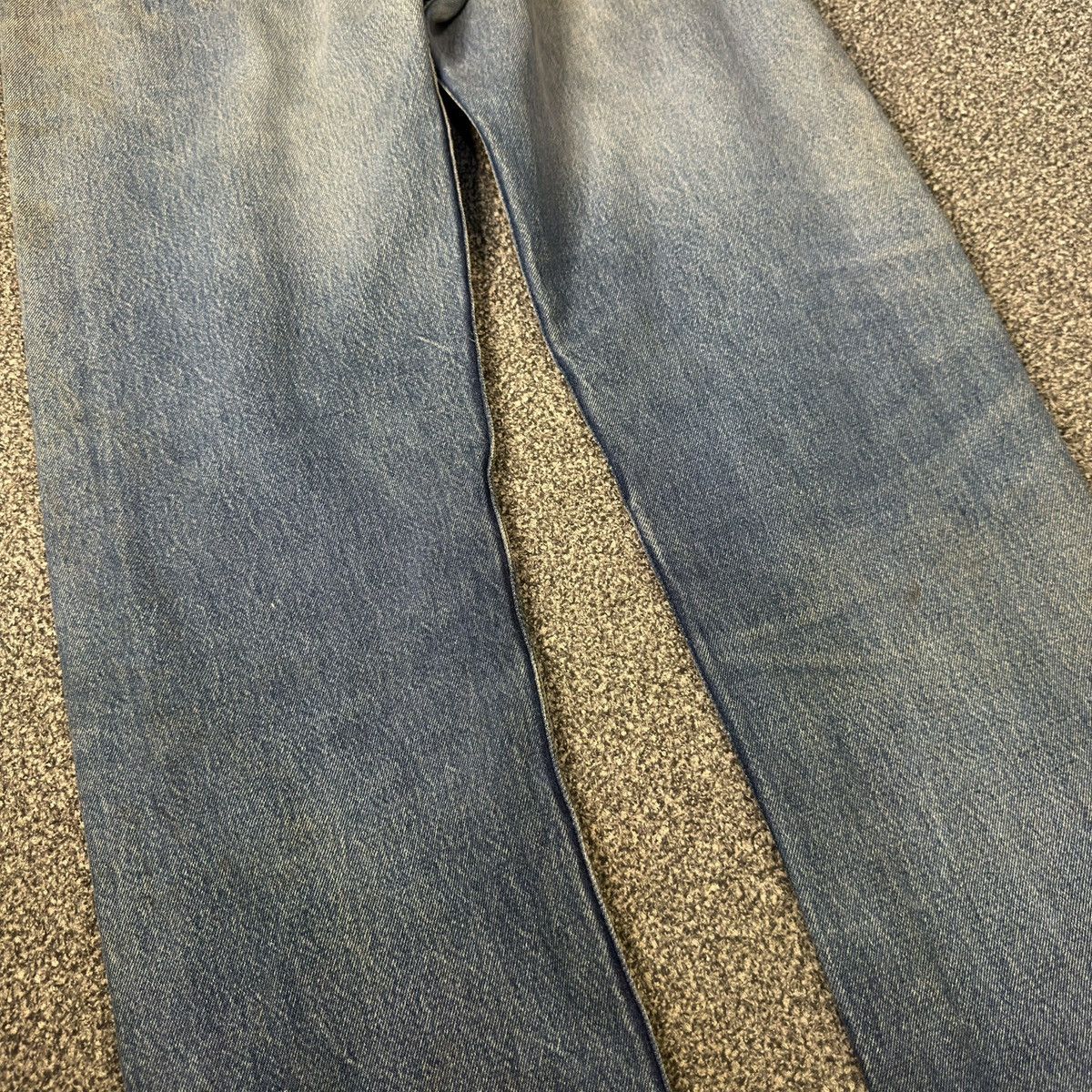 Levi's Vintage Clothing Vintage Distressed USA Levis 501 Classic Straight Denim W35 Size US 35 - 12 Thumbnail