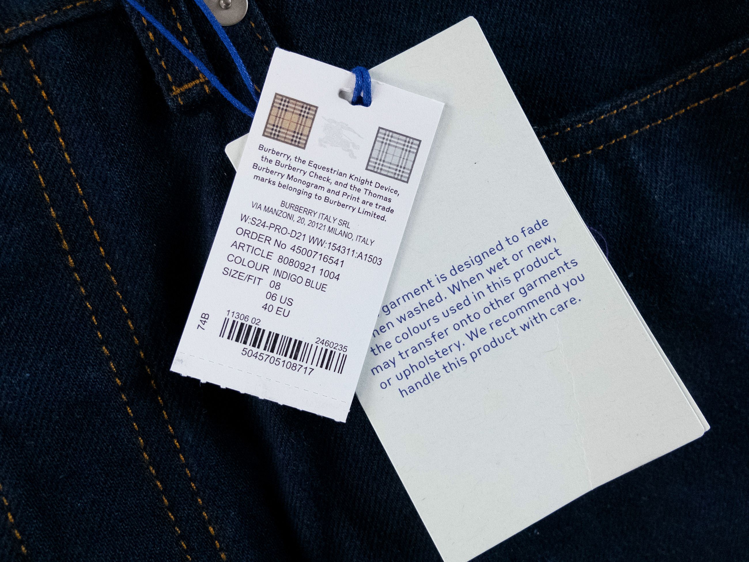 Burberry BURBERRY heavyweight navy blue Japanese denim mini skirt Size 28" / US 6 / IT 42 - 6 Thumbnail