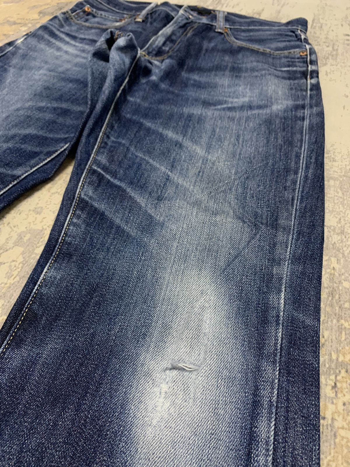 Japanese Brand Vtg Uniqlo Kaihara Slim Straight Selvedge Denim Jeans W31 Size US 31 - 5 Thumbnail