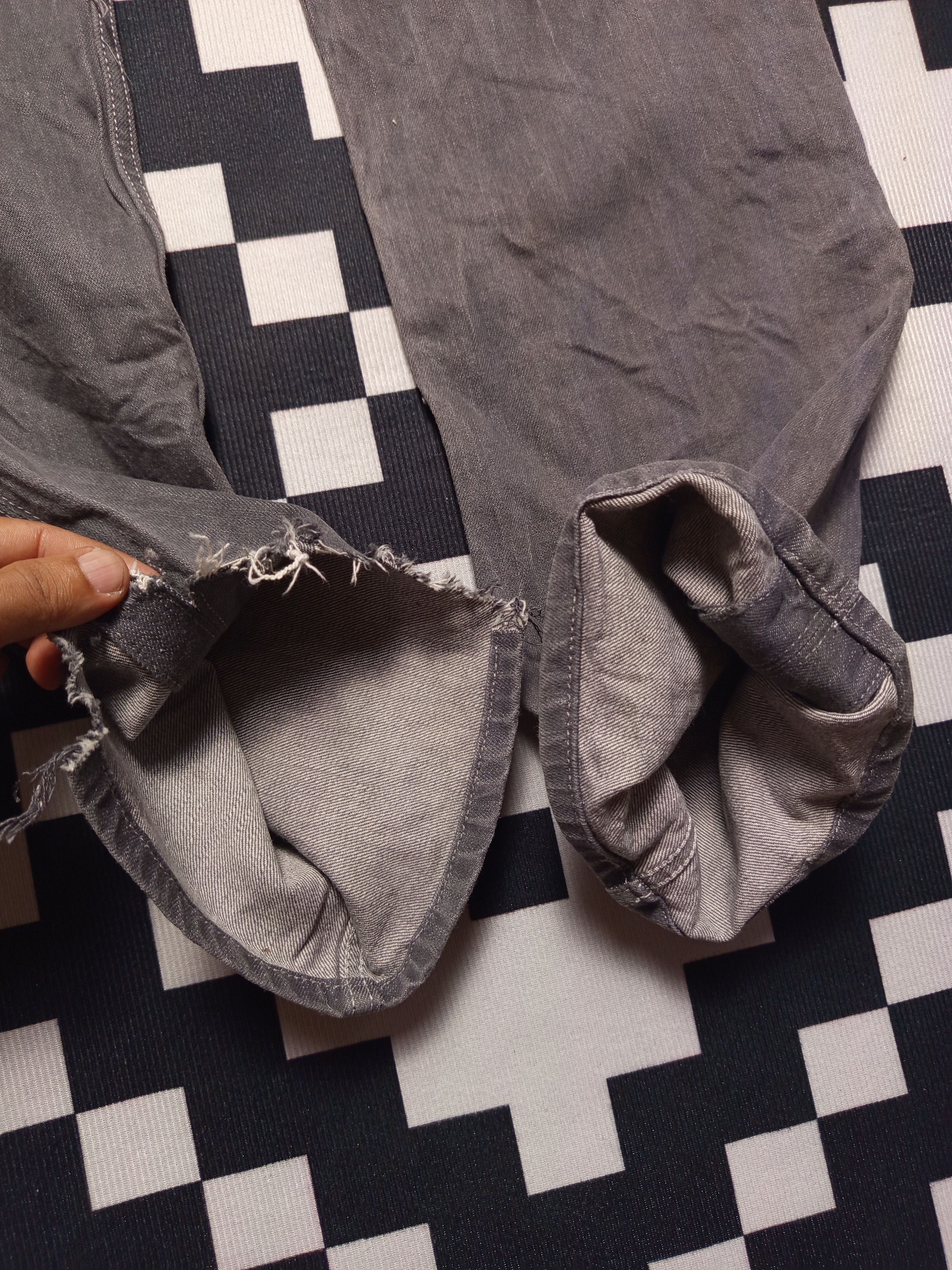 Levi's × Levi's Vintage Clothing × Vintage Vintage Levi’s 514 Slim Grey Denim Jean Size US 32 / EU 48 - 8 Thumbnail