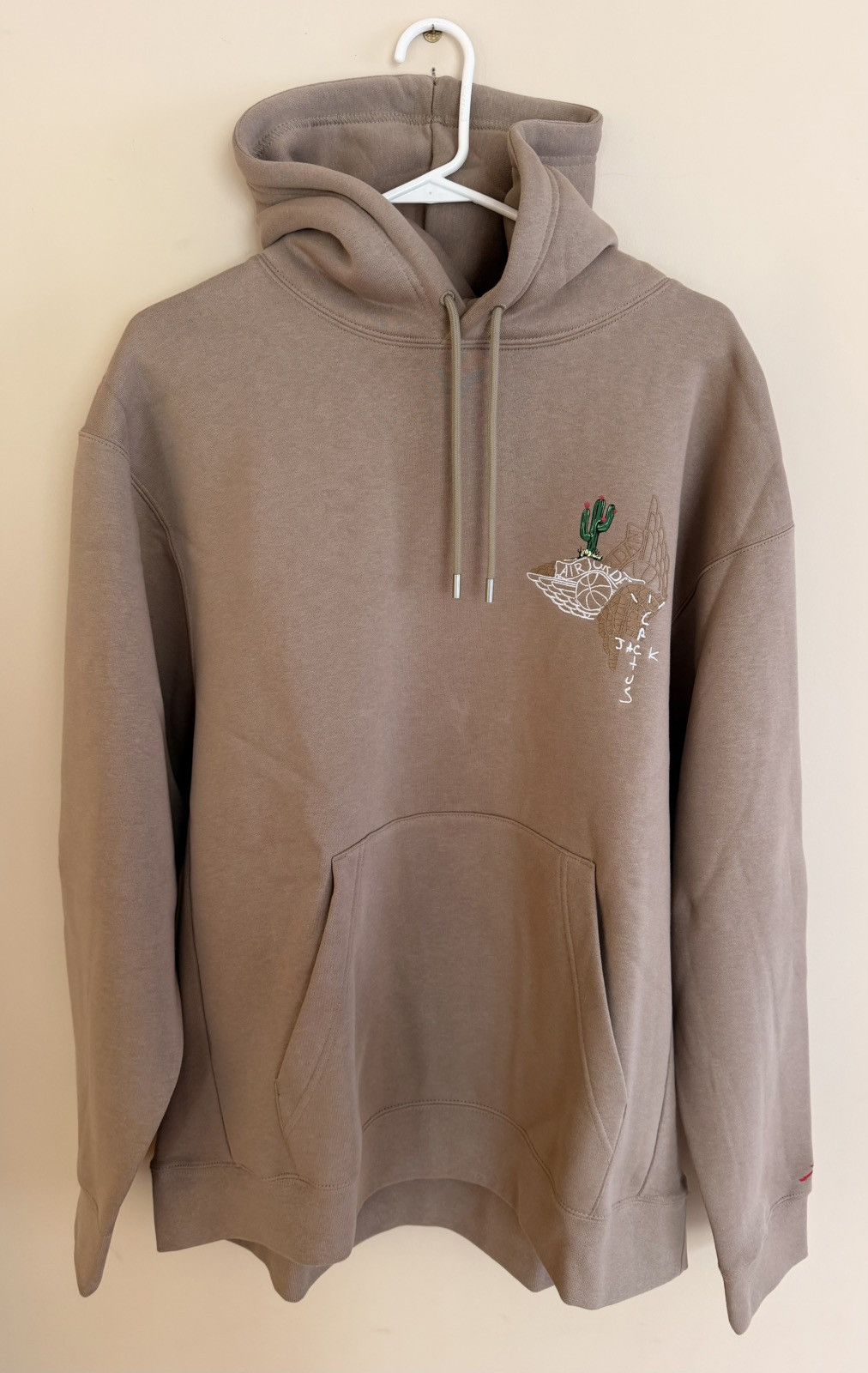 Jordan Brand × Travis Scott Travis Scott Cactus Jack x Jordan Hoodie "Khaki" XL *NEW* Size US XL / EU 56 / 4 - 1 Thumbnail