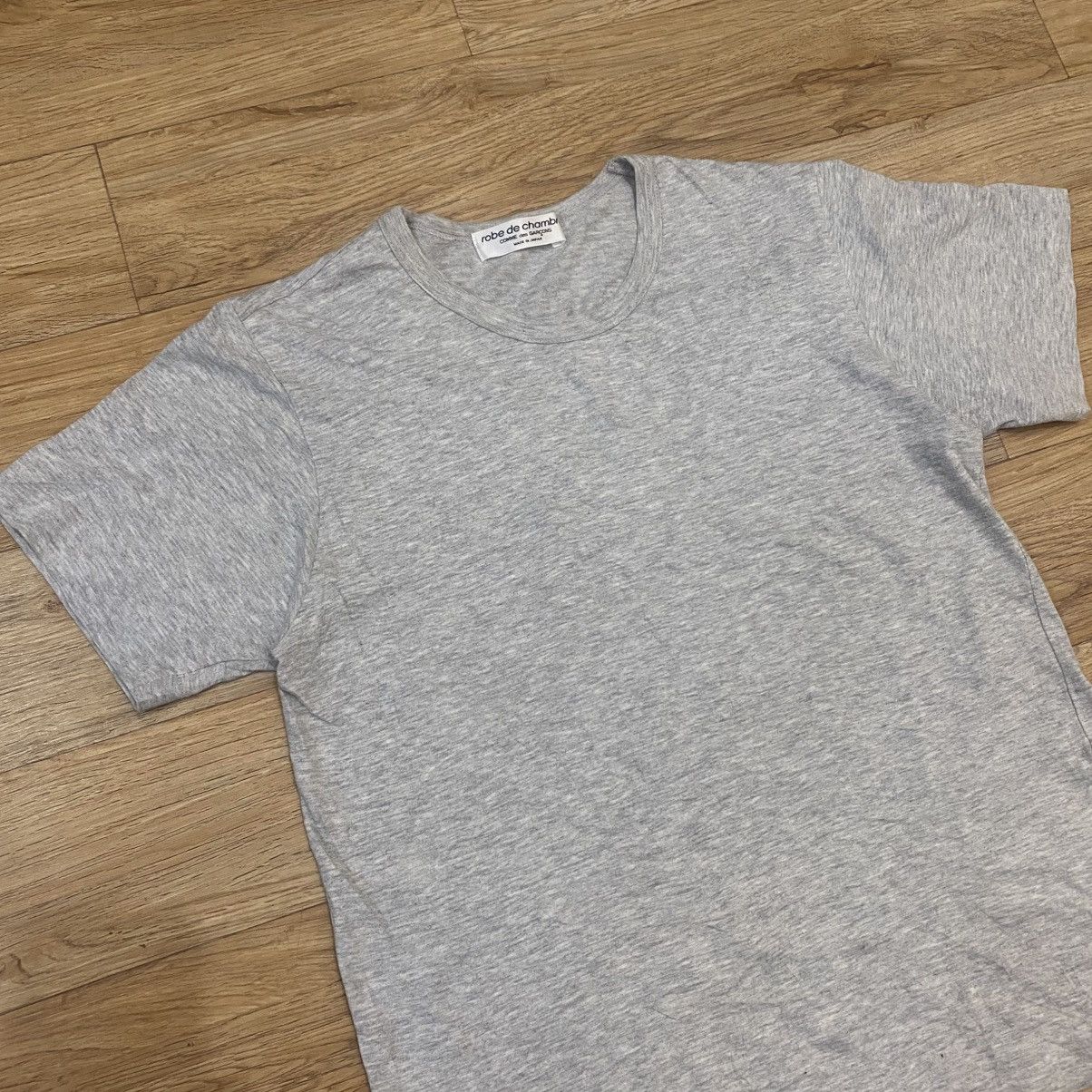 Comme des Garcons Comme Des Garcons Robe De Chambre Short Sleeve T-Shirt Size US S / EU 44-46 / 1 - 2 Thumbnail