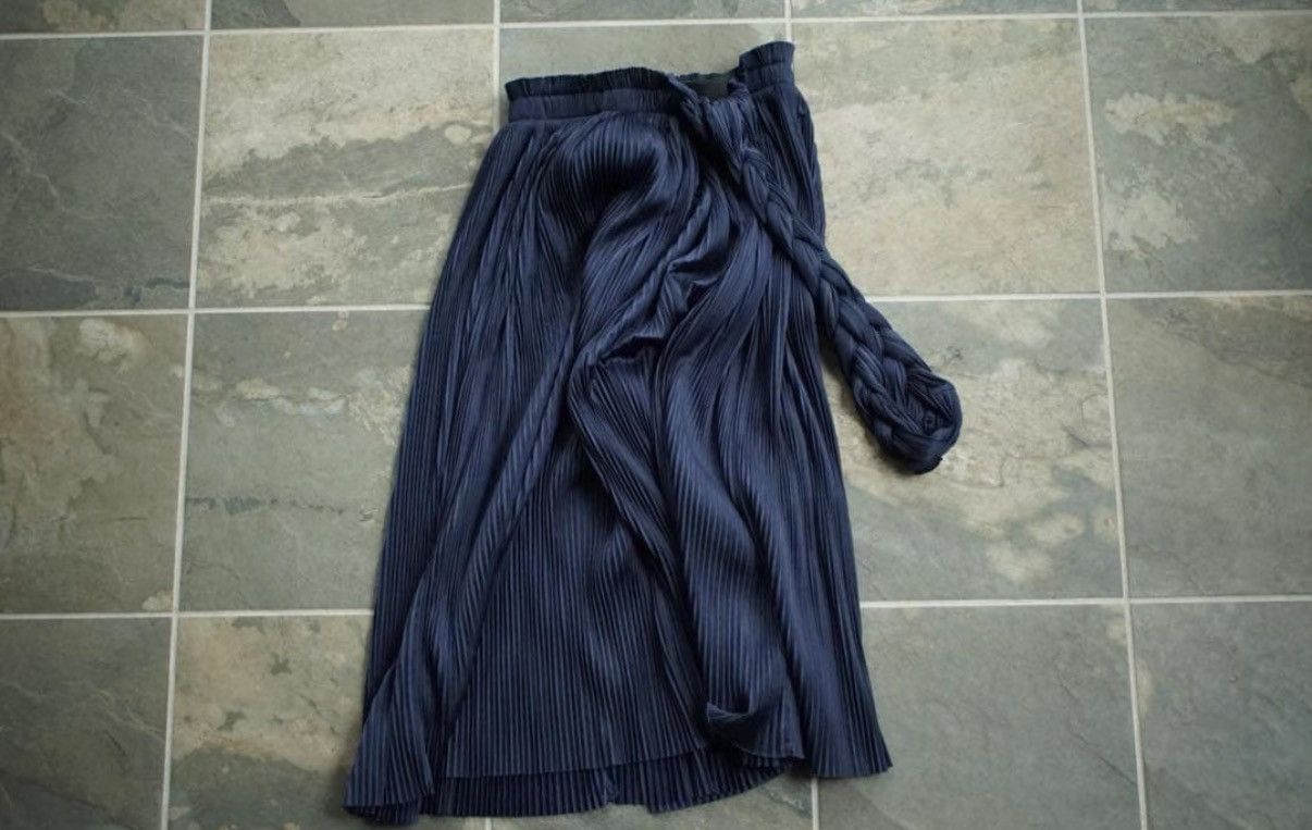 Comme des Garcons COMME des GARÇONS Navy Pleated Cable Knit Overall Dress K23 Size 25" / US 0 / IT 36 - 2 Thumbnail