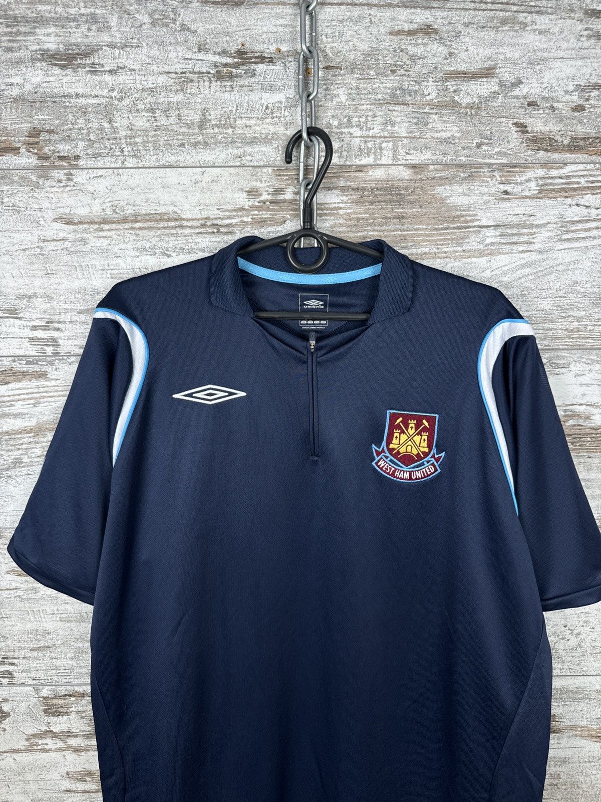 Umbro Mens Vintage Umbro West Ham United T-shirt soccer jersey tee Size US XL / EU 56 / 4 - 2 Thumbnail