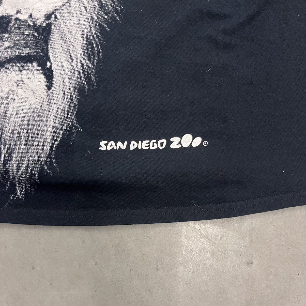 Gildan × Vintage Y2K Lion AOP San Diego Zoo 2000's vintage print Black XL Size US XL / EU 56 / 4 - 5 Thumbnail