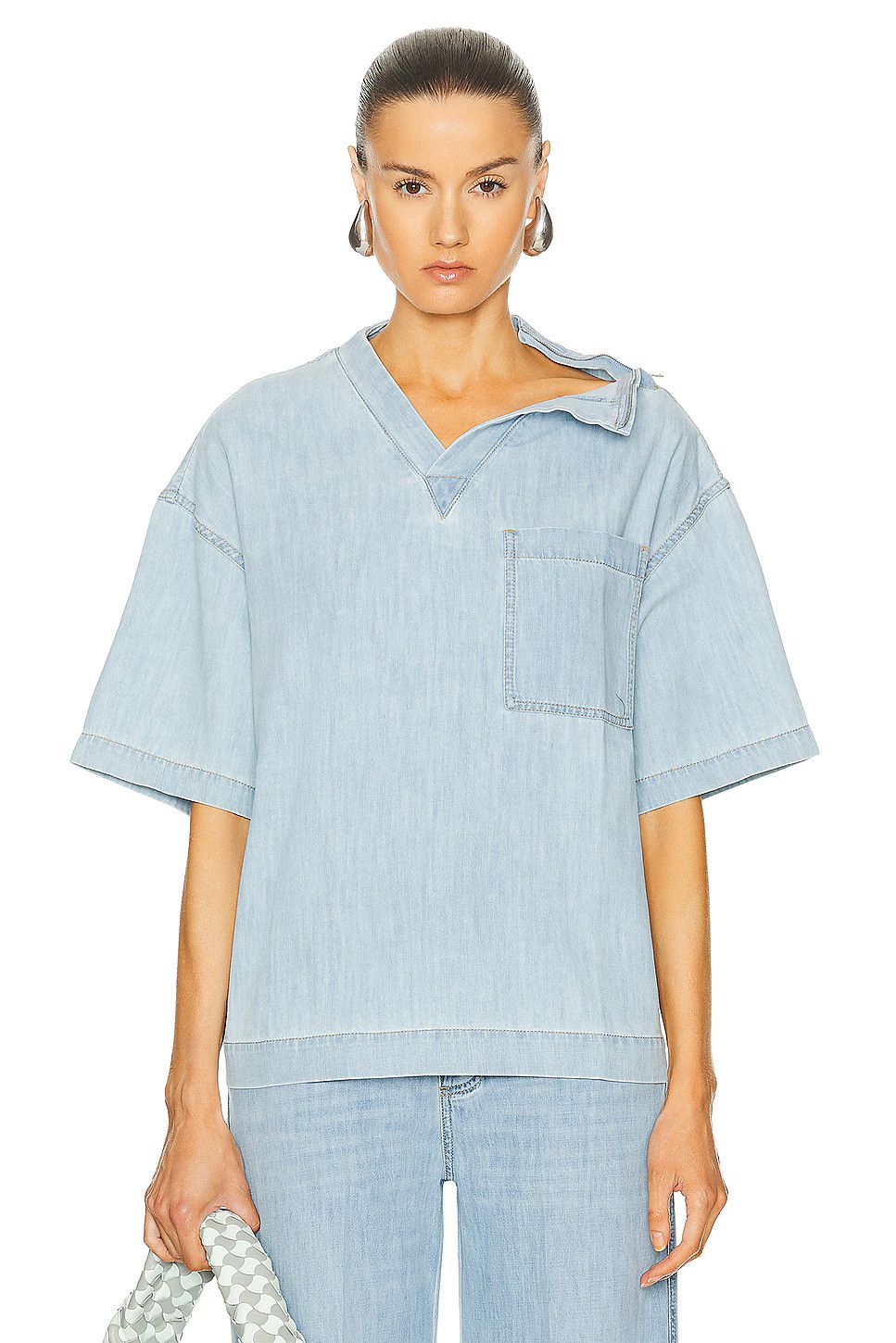 o1n1vont1225 Denim T-Shirt in Light Blue