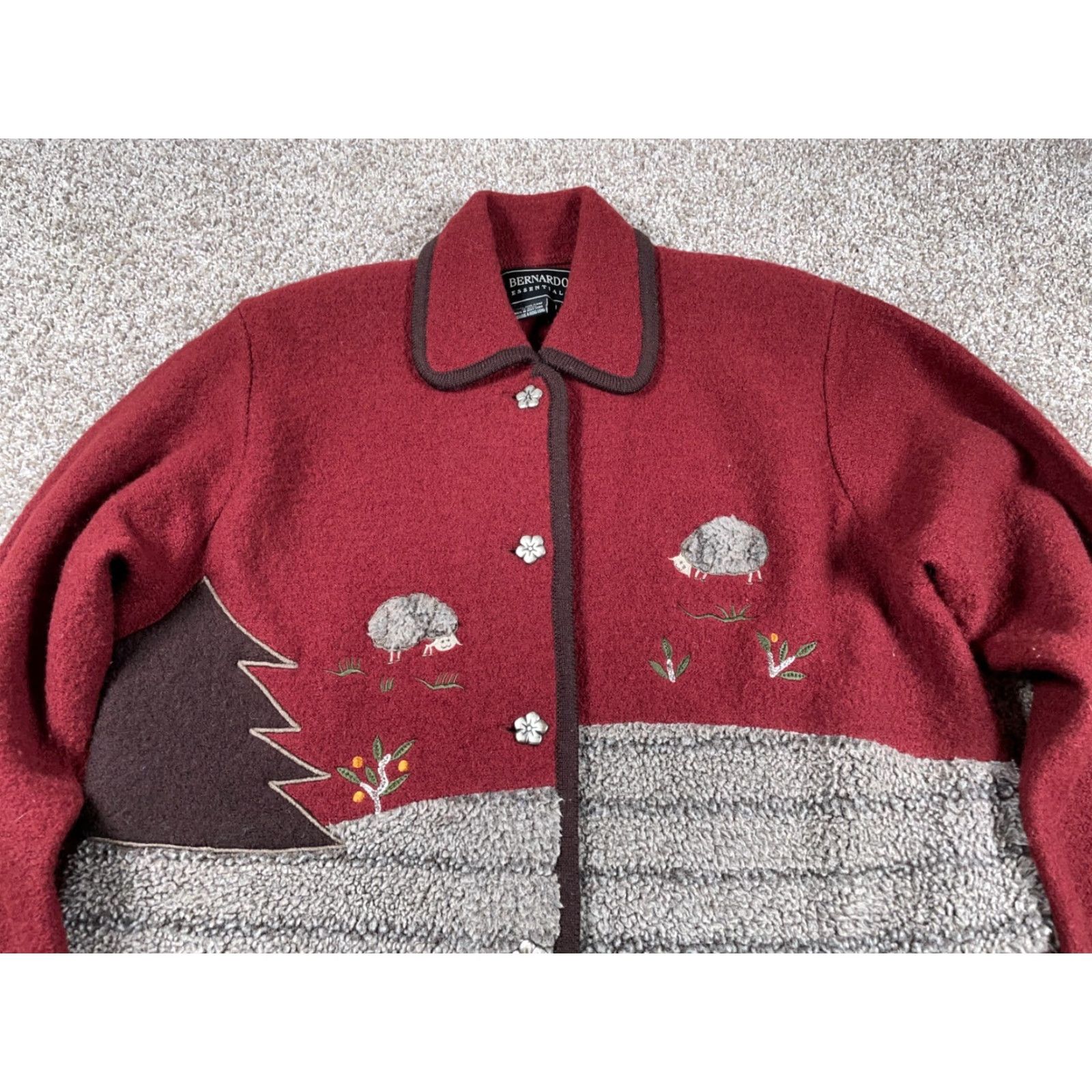 Vintage Bernardo Wool Jacket Women's Medium Dark Red Geometric Outdoor Embroidered 90s Relaxed Pockets Button Front Unlined Casual Knit Fabric Coat Short Size M / US 6-8 / IT 42-44 - 4 Thumbnail