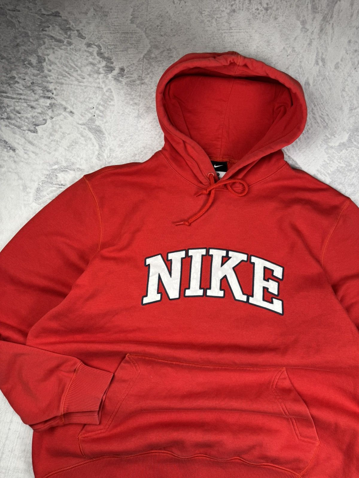 Nike × Vintage NIKE VINTAGE CENTER LOGO OVERSIZE BOXY HOODIE Size US XL / EU 56 / 4 - 2 Thumbnail