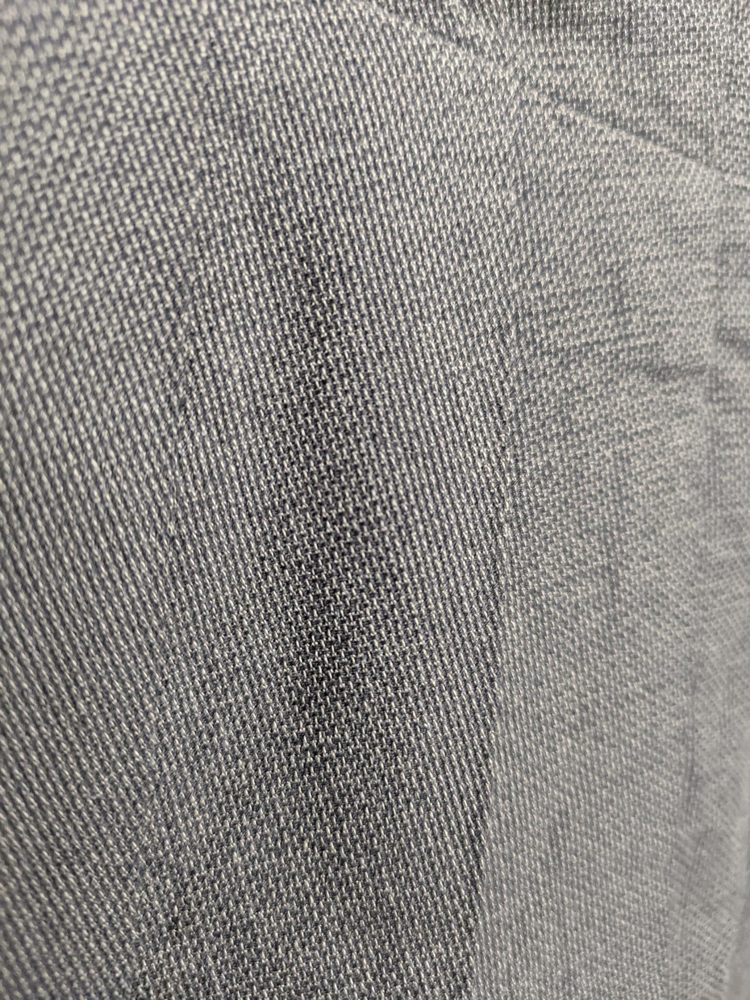 Individual Sentiments SS12 Pleated Sarouel Shorts (8/10F-LC7, sz 2 fits 32) Size US 32 / EU 48 - 5 Thumbnail