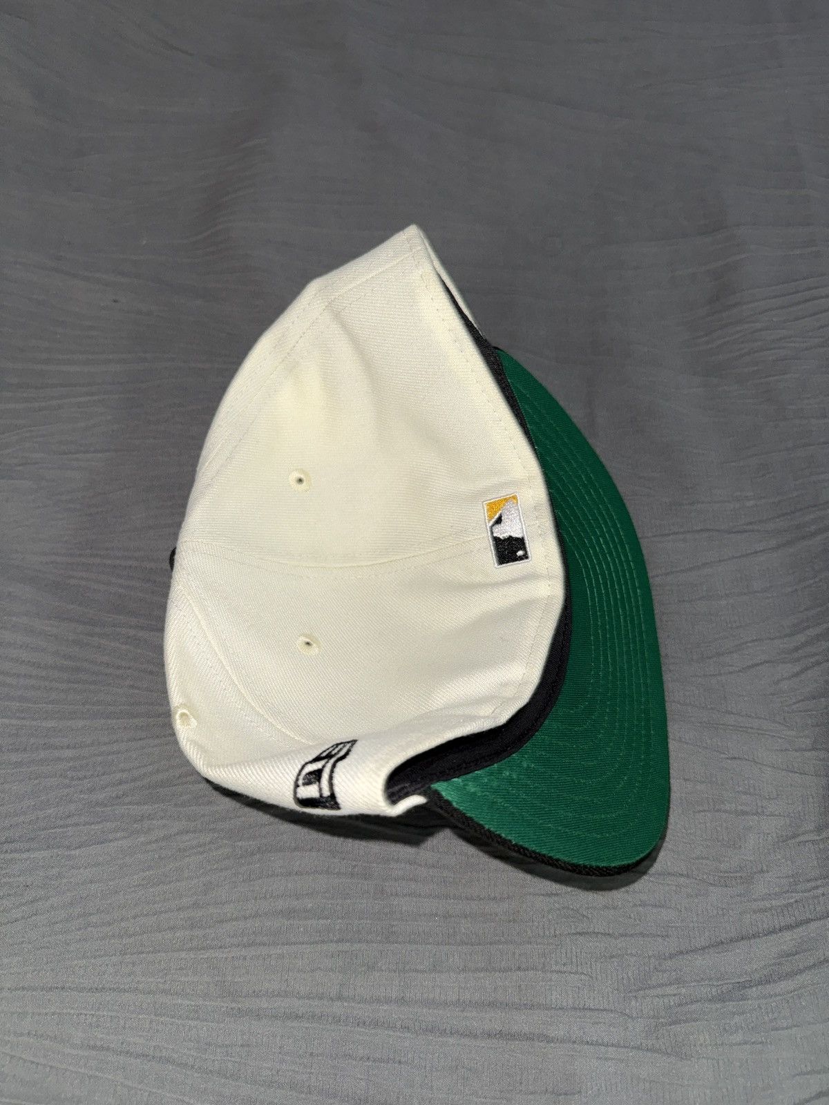 New Era Pittsburgh Pirates fitted hat 7 3/8 Size ONE SIZE - 2 Thumbnail