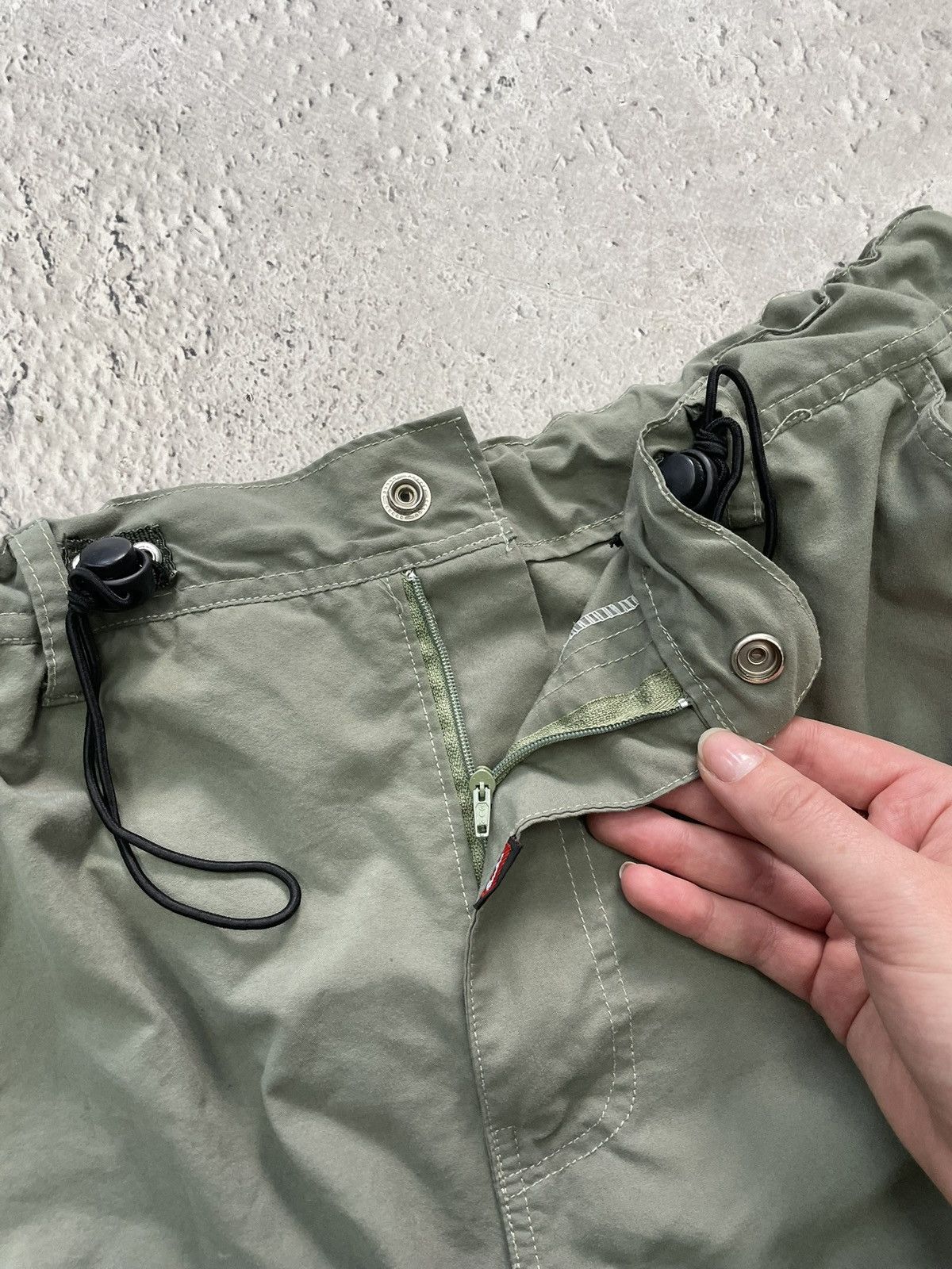 Diesel Diesel cargo multipocket shorts nylon y2k Size US 34 / EU 50 - 4 Thumbnail