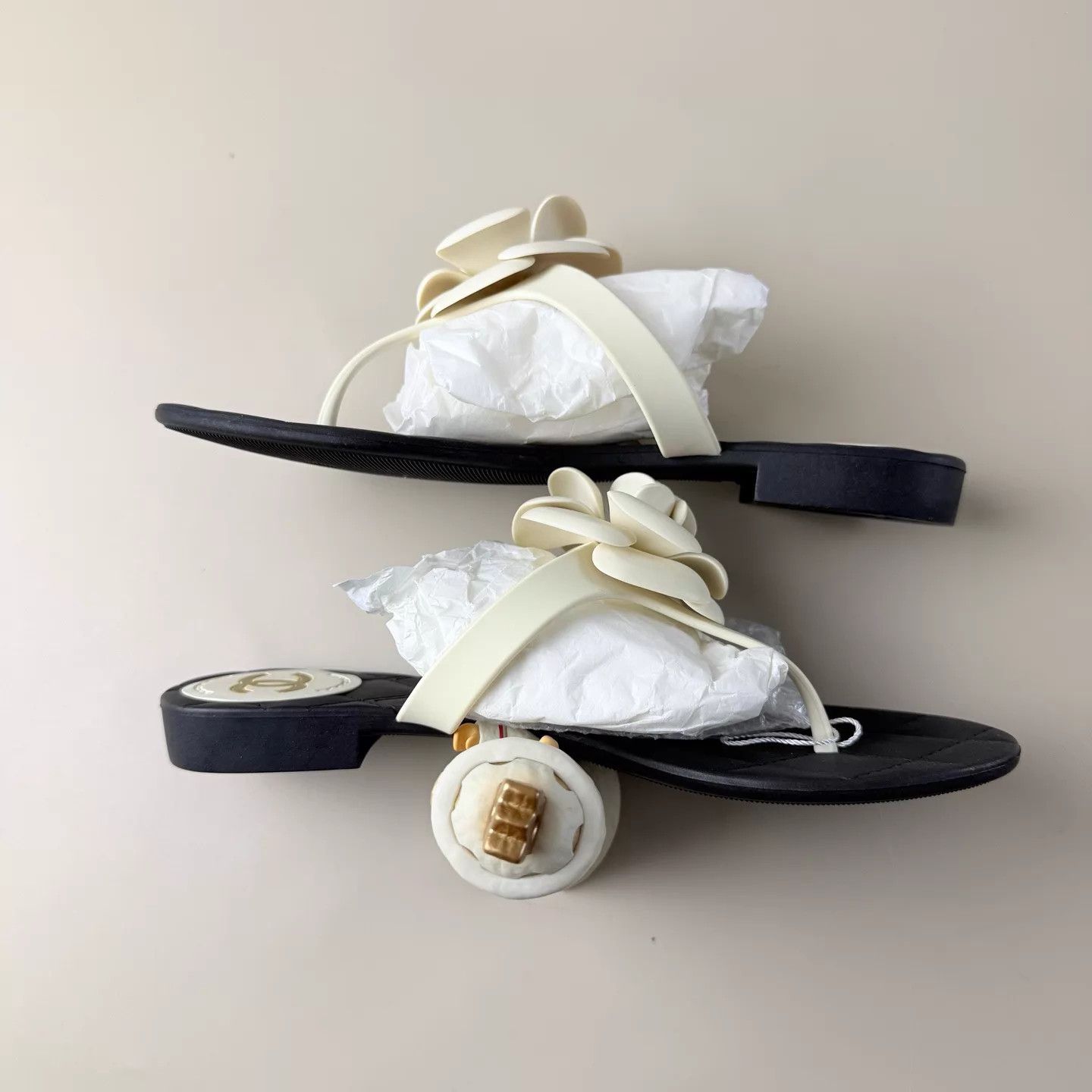 Chanel Chanel Camellia Flip-Flops Sandals Women's 37 Size US 6.5 / IT 36.5 - 6 Thumbnail