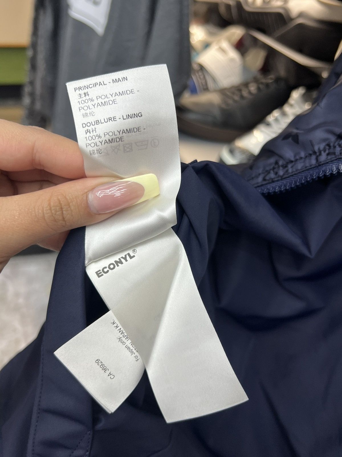 Louis Vuitton Louis Vuitton Monogram Reversible Windbreaker Size US M / EU 48-50 / 2 - 13 Thumbnail