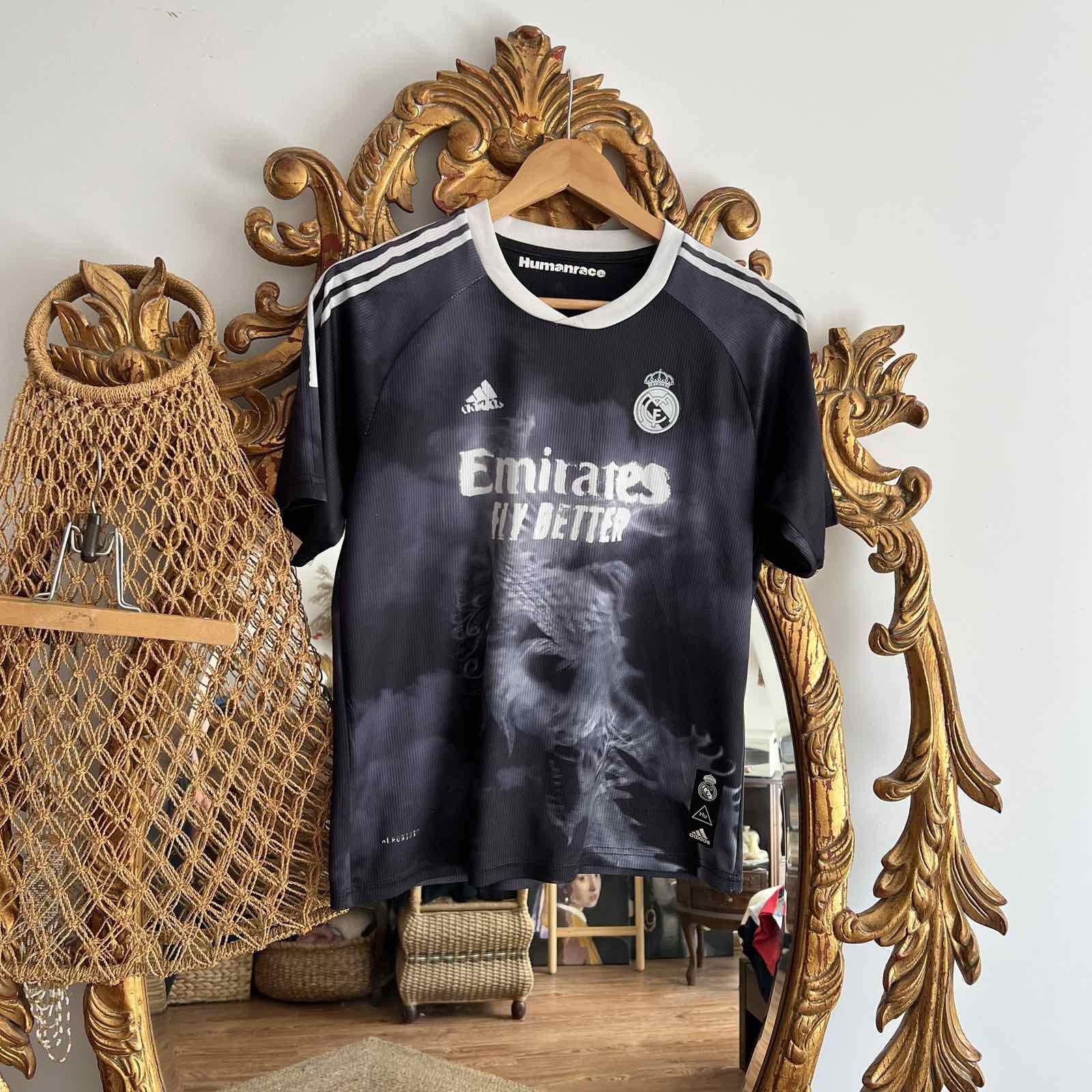 Adidas Rare Adidas Real Madrid Jersey black (sizeS) Size US S / EU 44-46 / 1 - 1 Thumbnail