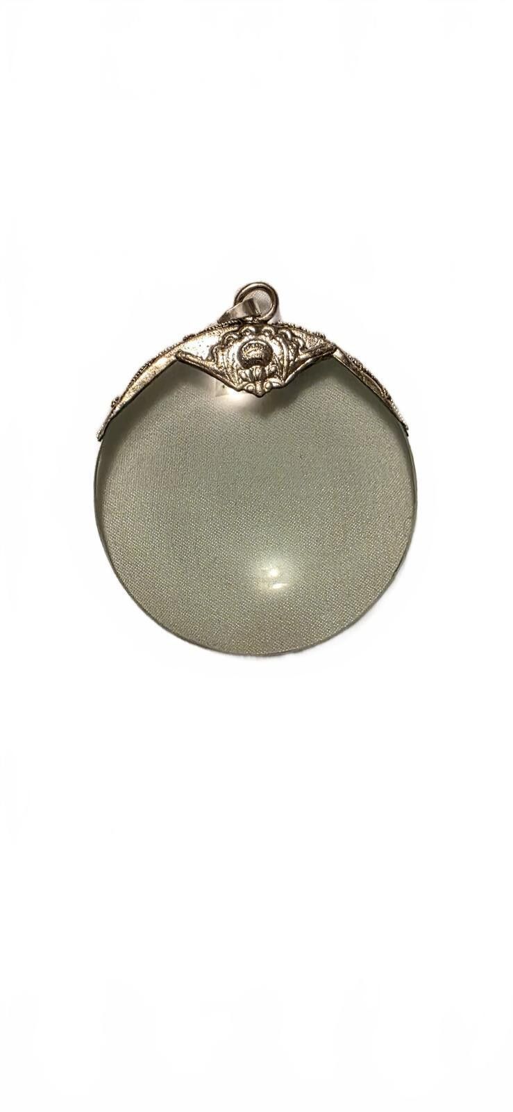 The Unbranded Brand Vintage Round Magnifying Glass Pendant w/Ornate Metal Frame Size ONE SIZE - 2 Thumbnail