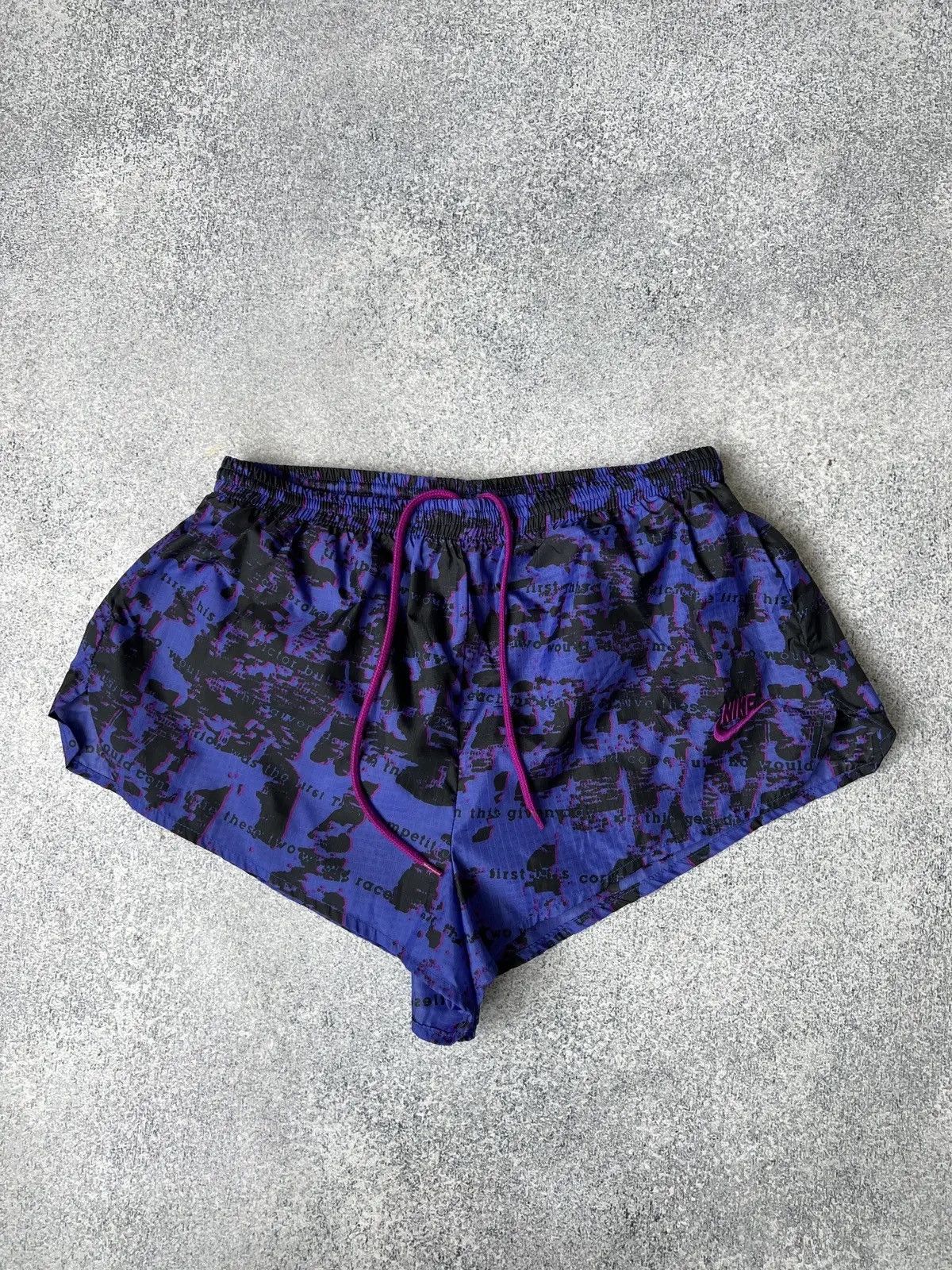 Nike × Vintage Vintage Nike World 90s running shorts Size US 32 / EU 48 - 1 Thumbnail