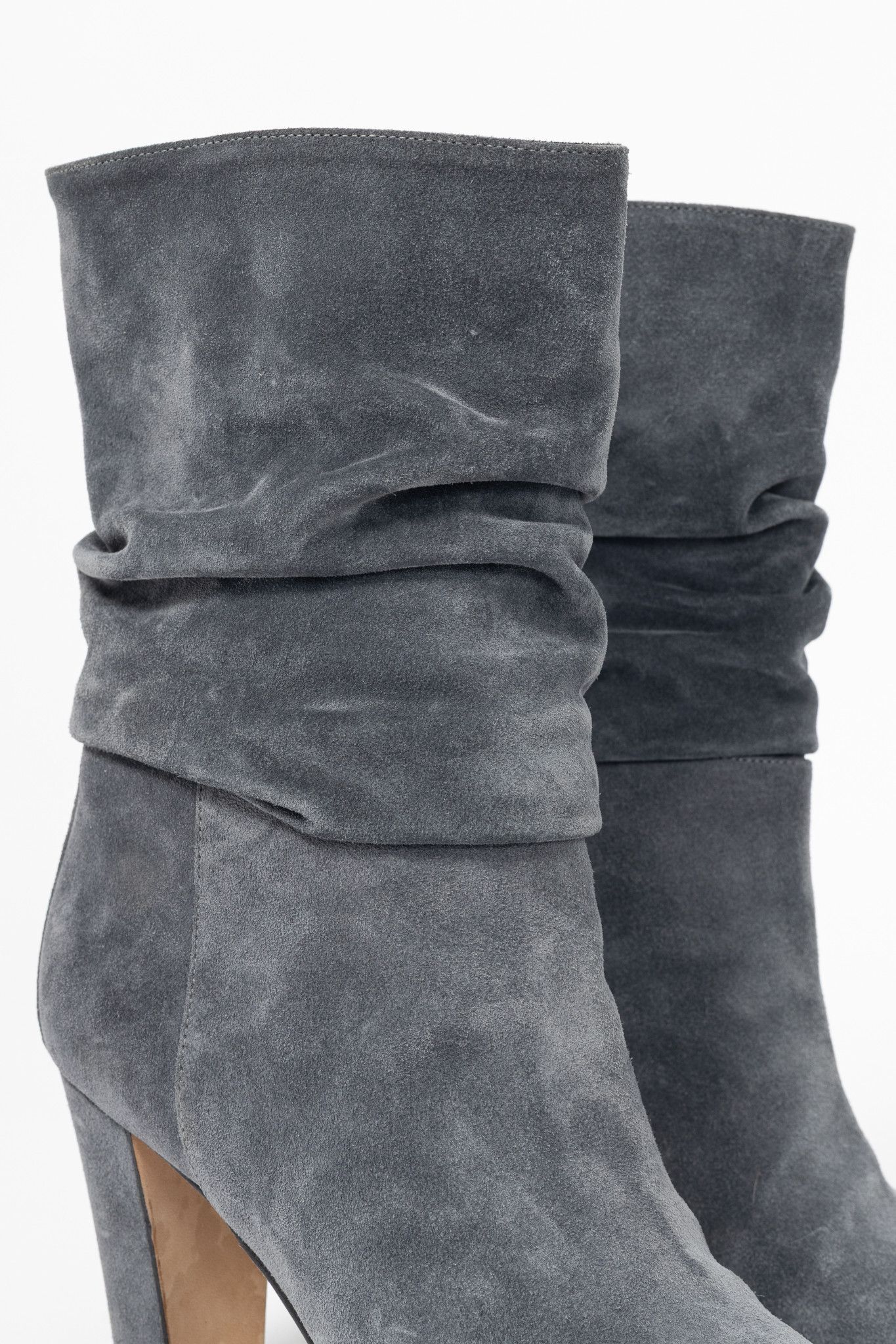 Manolo Blahnik Manolo Blahnik Shushan Grey Suede Slouchy Mid-Calf Boots Size US 4.5 / IT 34.5 - 8 Thumbnail