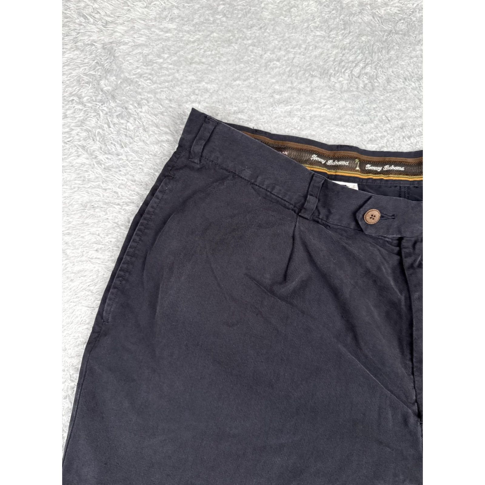 Tommy Bahama VINTAGE Tommy Bahama Shorts Mens 38 Chino Pleated Zip Fly Twill Pockets Casual Navy/Gray 90s Mens Size US 38 / EU 54 - 4 Thumbnail