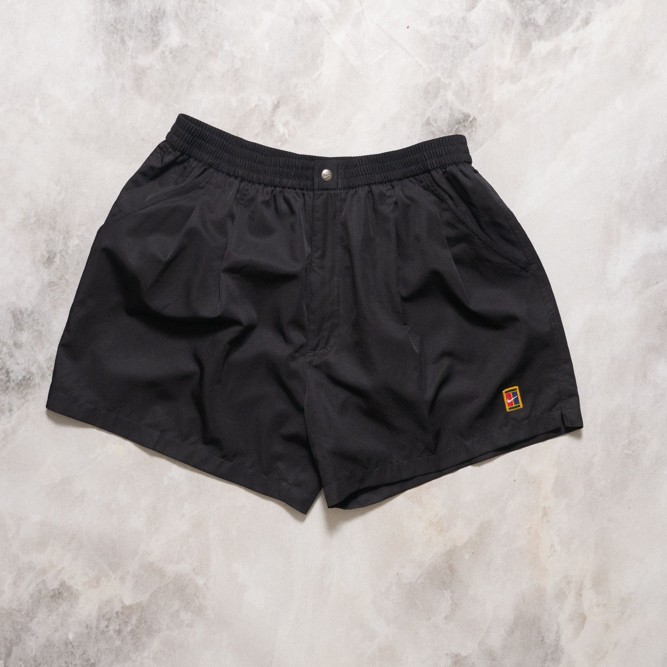 Nike Vintage Nike Court XL Tennis Shorts Size US 38 / EU 54 - 1 Thumbnail