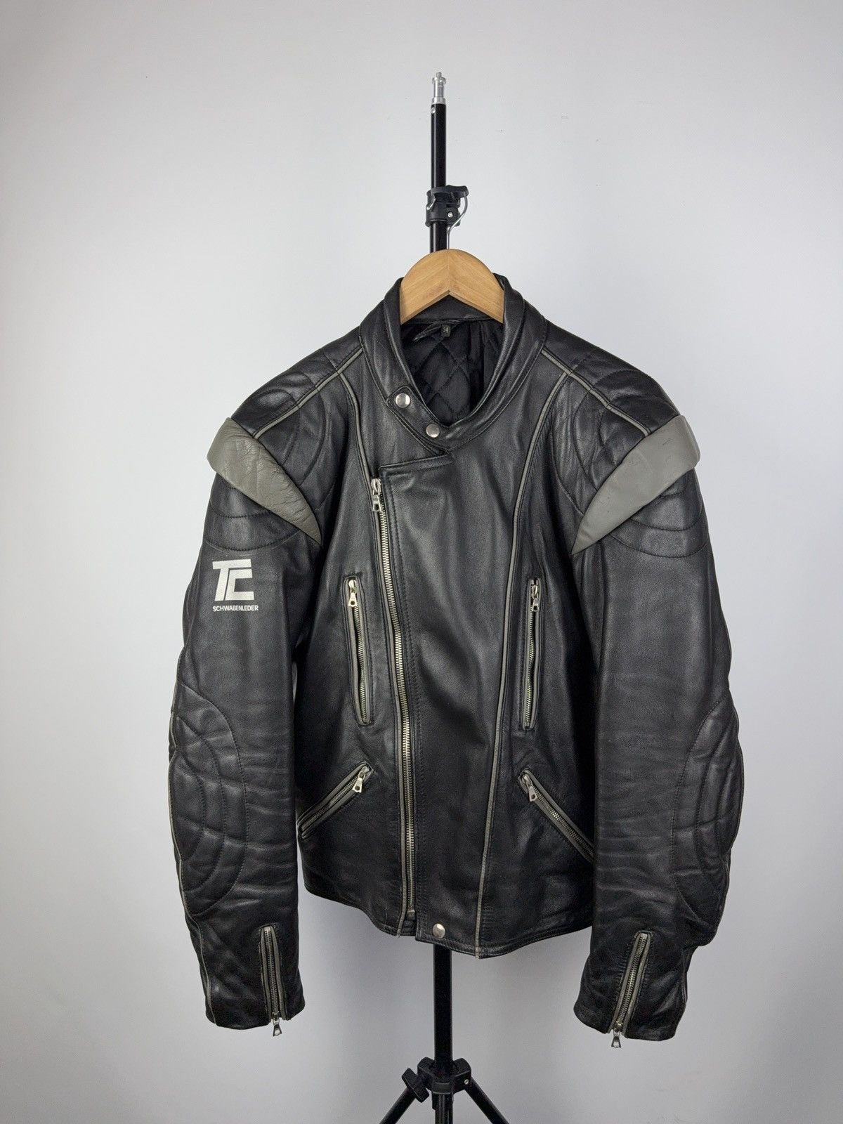 Other Vintage Schwabenleder German Biker Jacket Quilted Leather Size US L / EU 52-54 / 3 - 1 Thumbnail