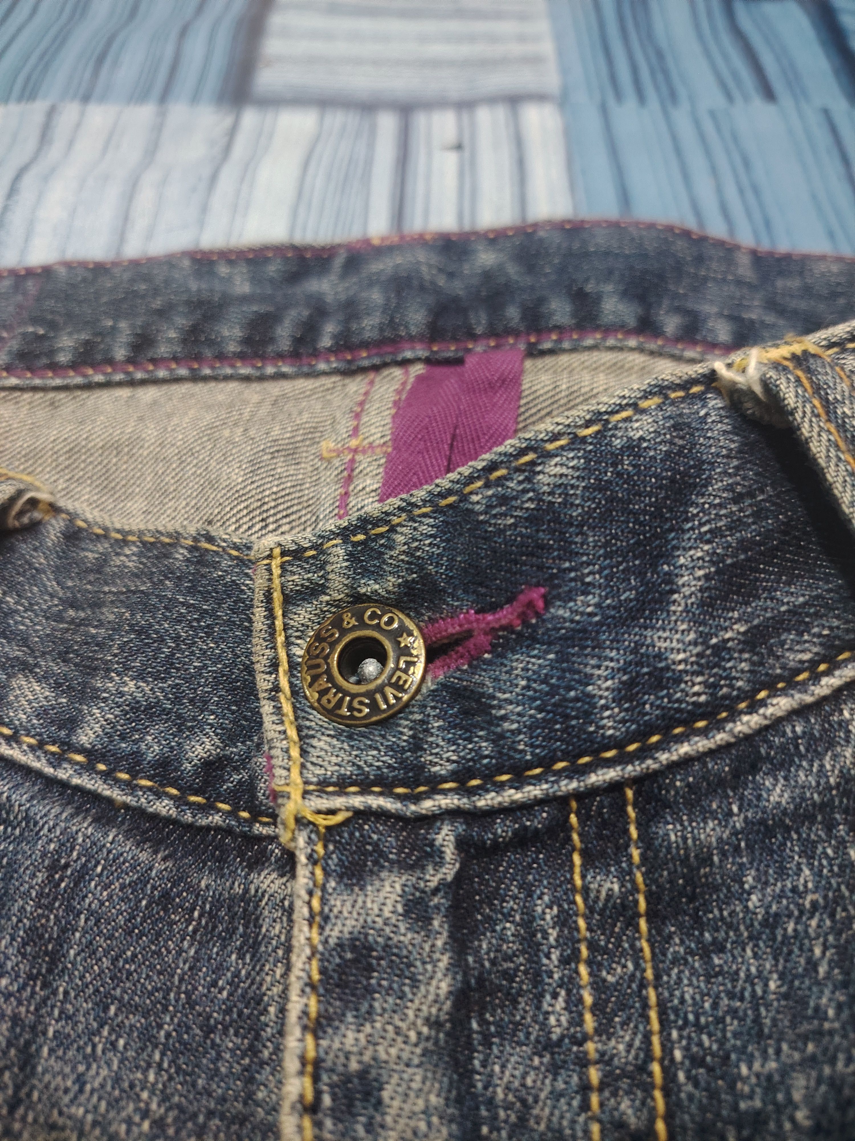 Levi's Vtg Levis 502 purple stitch Button V11 Size US 30 / EU 46 - 7 Thumbnail