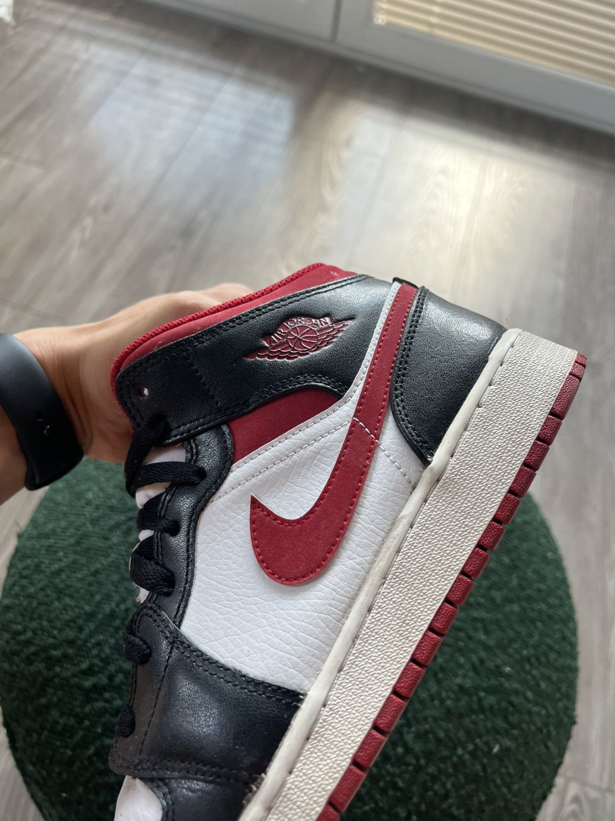 Nike Nike Air Jordan 1 Retro White Gym Mid GS Black/Red Y2K 7 Size US 7.5 / EU 40-41 - 13 Thumbnail