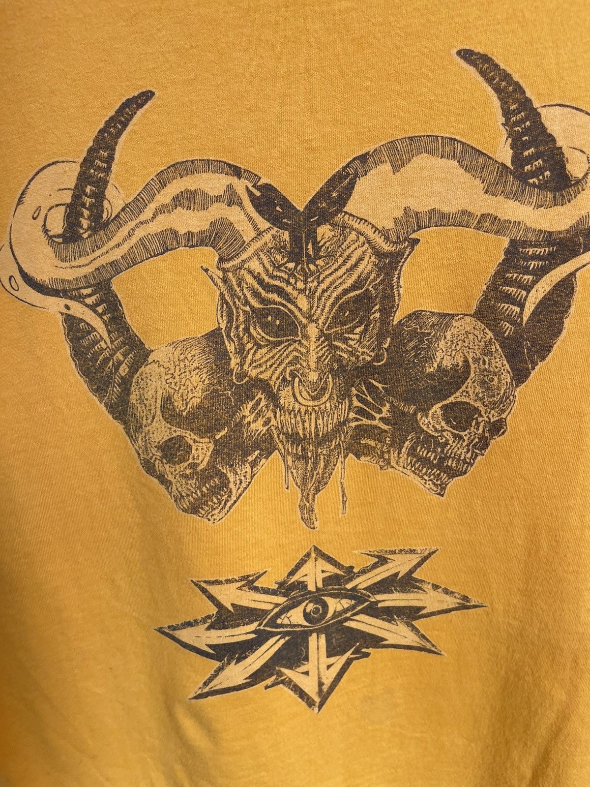 Band Tees Vintage 1990s Bolt Thrower Cenotaph Promo Tee Death Metal Size US L / EU 52-54 / 3 - 5 Thumbnail