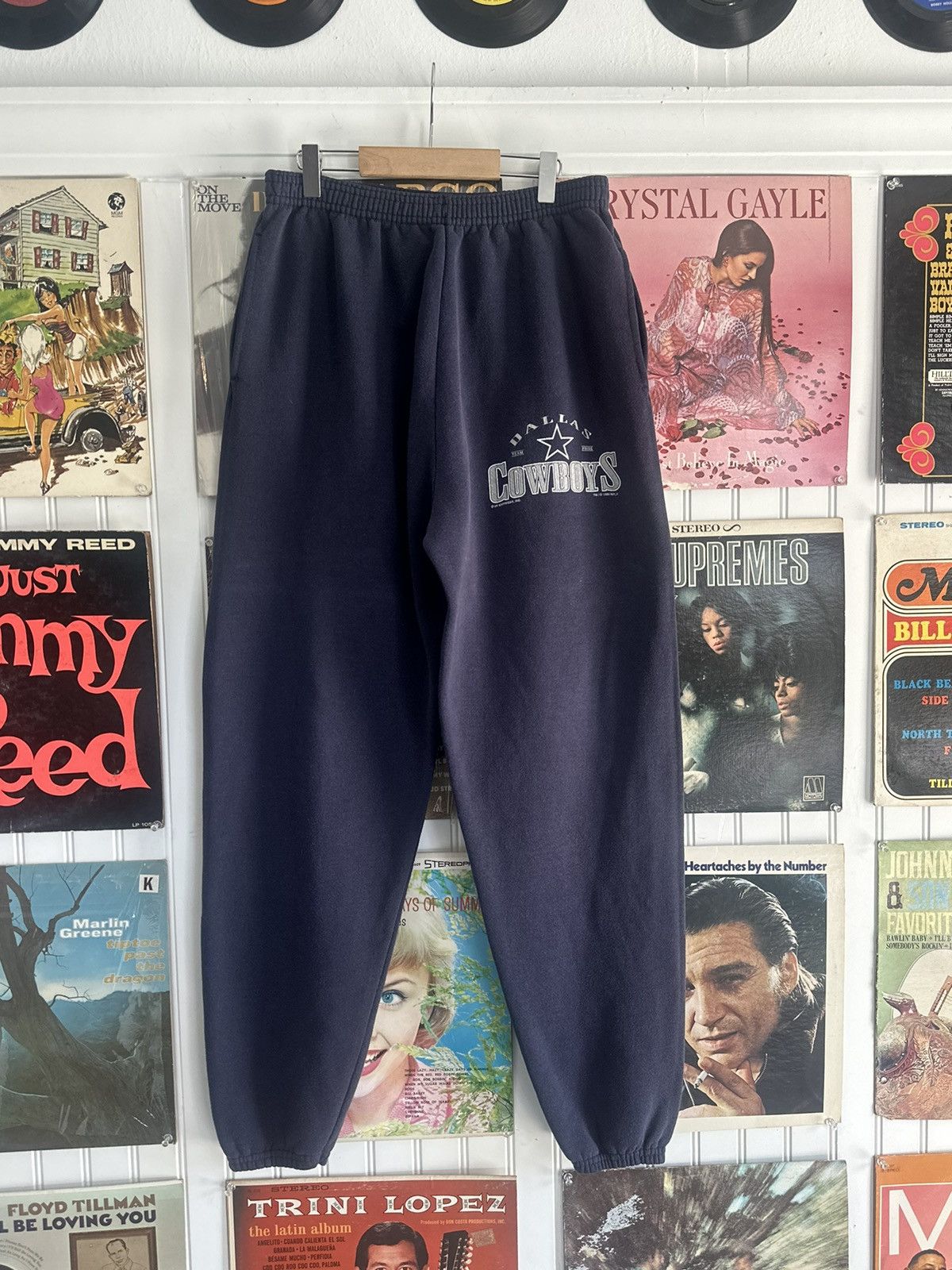 Lee 1999 Dallas Cowboys navy sweatpants Size US 40 / EU 56 - 1 Thumbnail