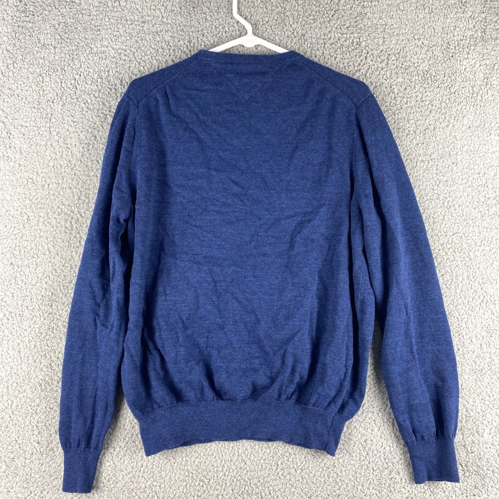Tommy Hilfiger VINTAGE Tommy Hilfiger Sweater Crew Neck Pullover Men L Blue - 40-13 Mens Size Large Pullover Sweater Crew Neck Long Sleeve Solid Blue - 40-13 Size US L / EU 52-54 / 3 - 7 Thumbnail