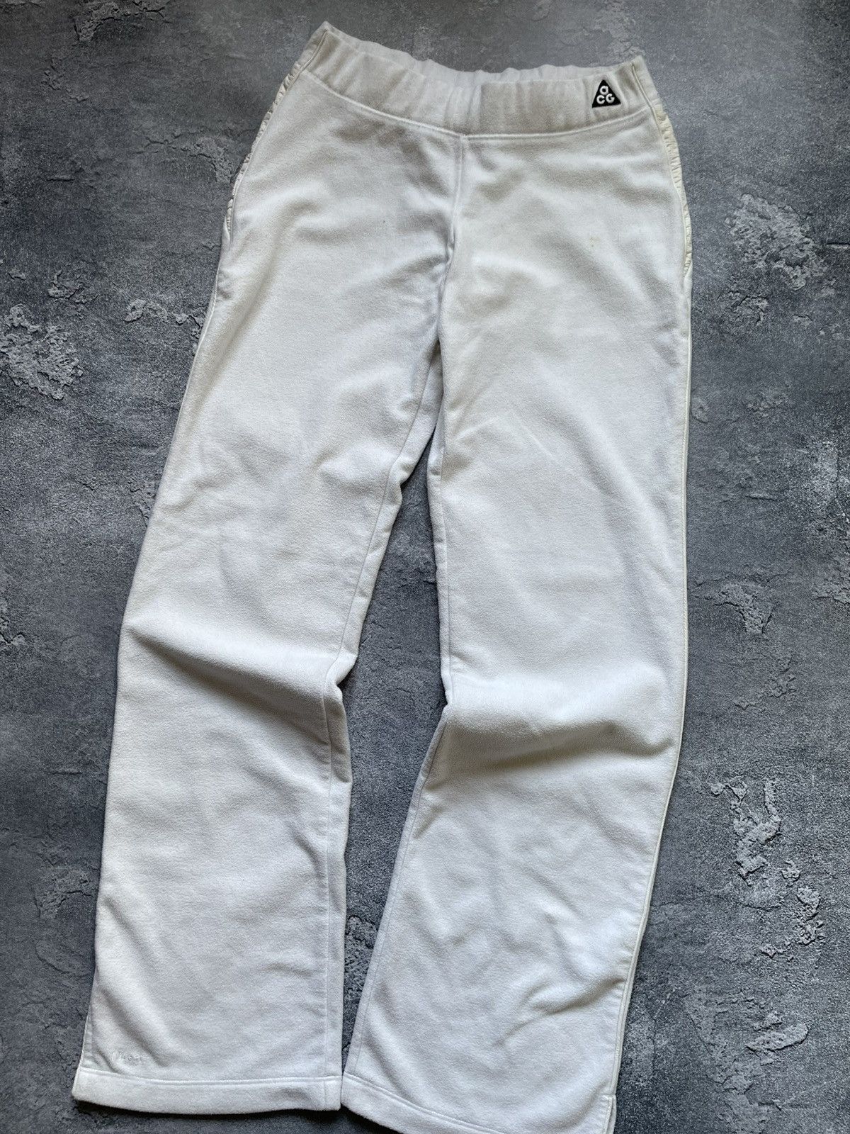 Nike ACG × Vintage Vintage Nike ACG NikeFIT White Fleece Sweatpants Y2K Size 28" / US 6 / IT 42 - 3 Thumbnail