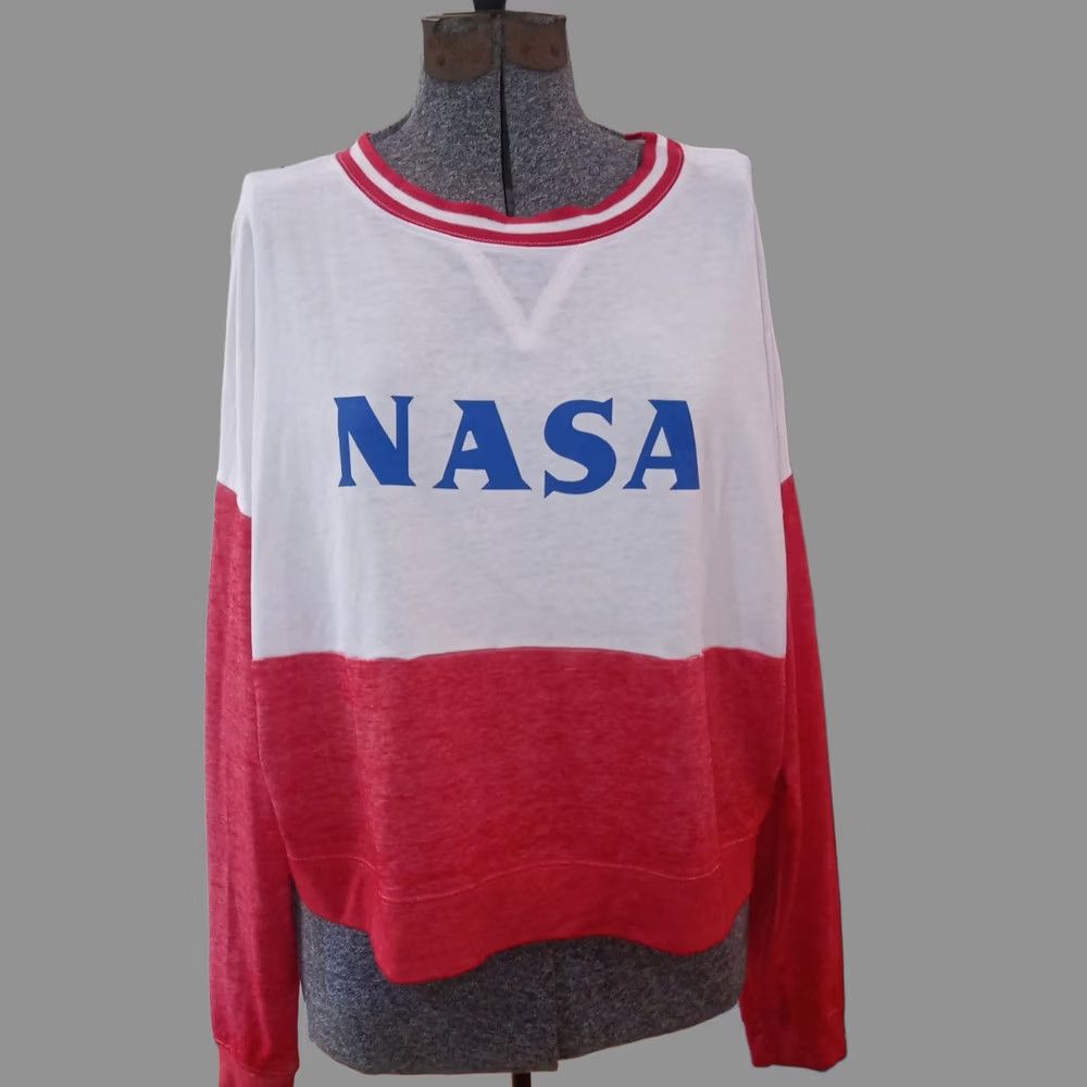 Vintage NASA Fifth Sun Shirt Knit Top XL Red Long Sleeve Space Womens Shirt Size XL / US 12-14 / IT 48-50 - 1 Thumbnail