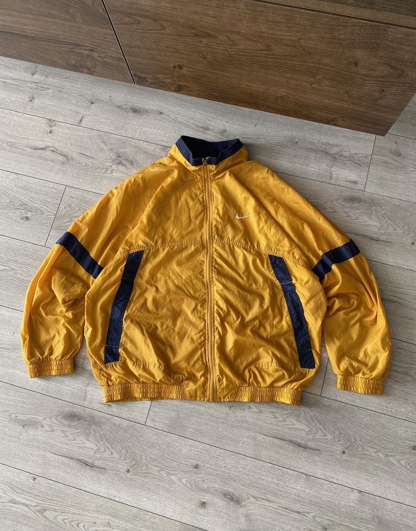 00'S Nike Nylon Jacket Men's M size Nylon navy blue type Vintage Second Hand