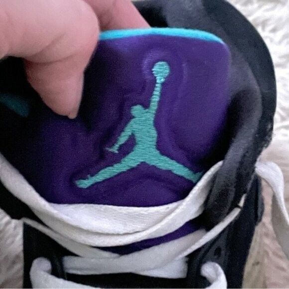 Jordan Brand Jordan 5 Retro Top 3 High Top Sneakers - 8US, SOLD OUT! Size US 8 / EU 41 - 4 Thumbnail