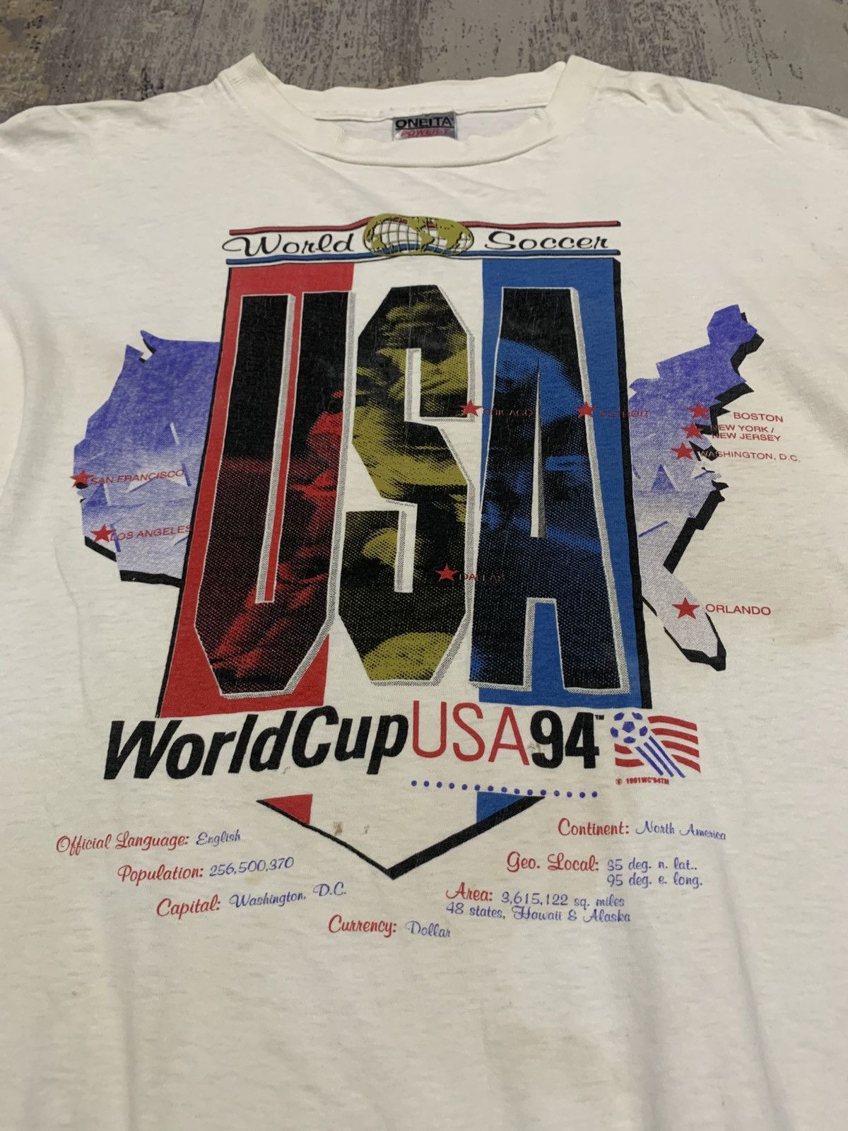 Vintage Vintage 1994 USA Soccer World Cup Big Logo Graphic T-Shirt Size US L / EU 52-54 / 3 - 2 Thumbnail
