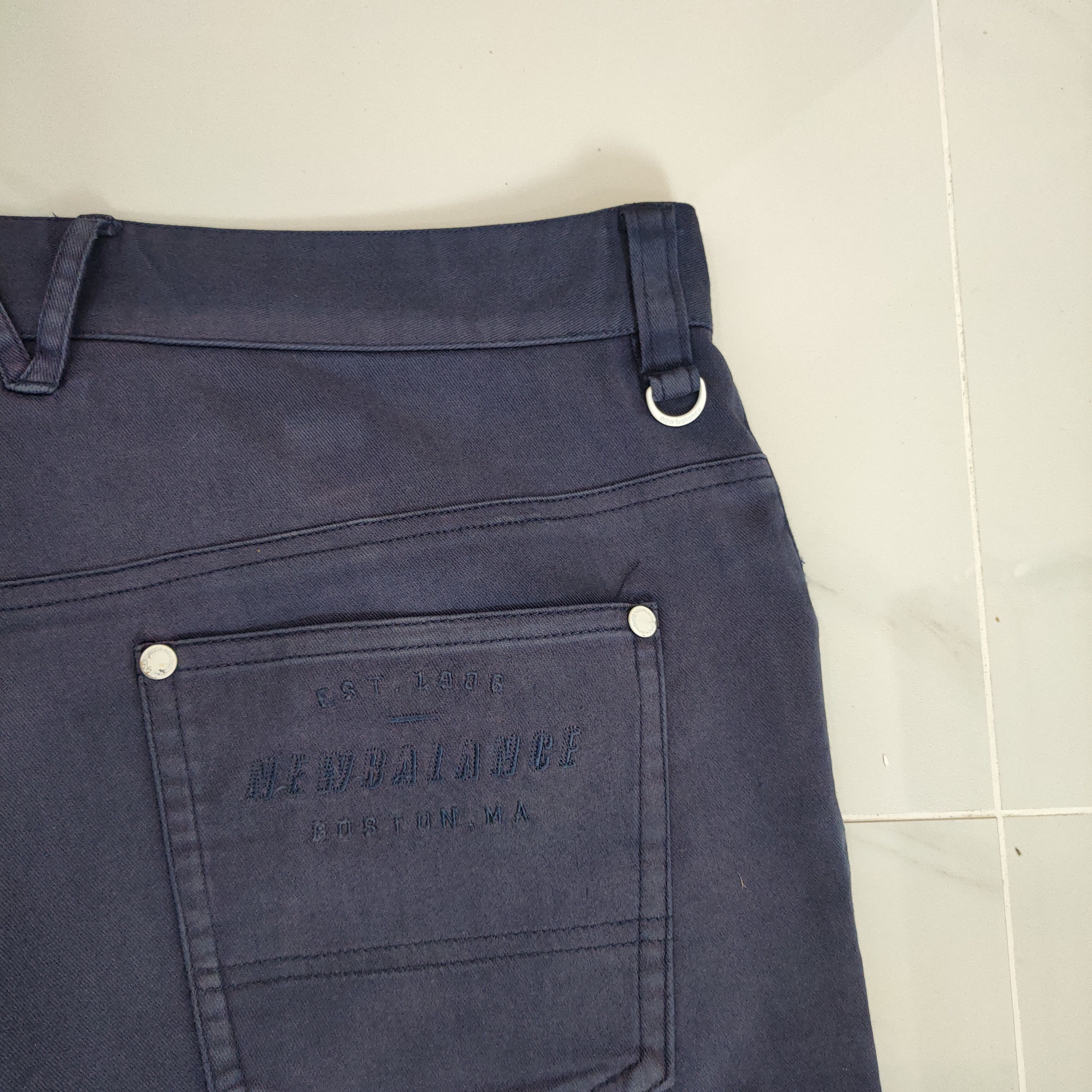 New Balance NEW BALANCE FADED DARK BLUE TROUSER CHINO PANTS Size US 34 / EU 50 - 11 Thumbnail