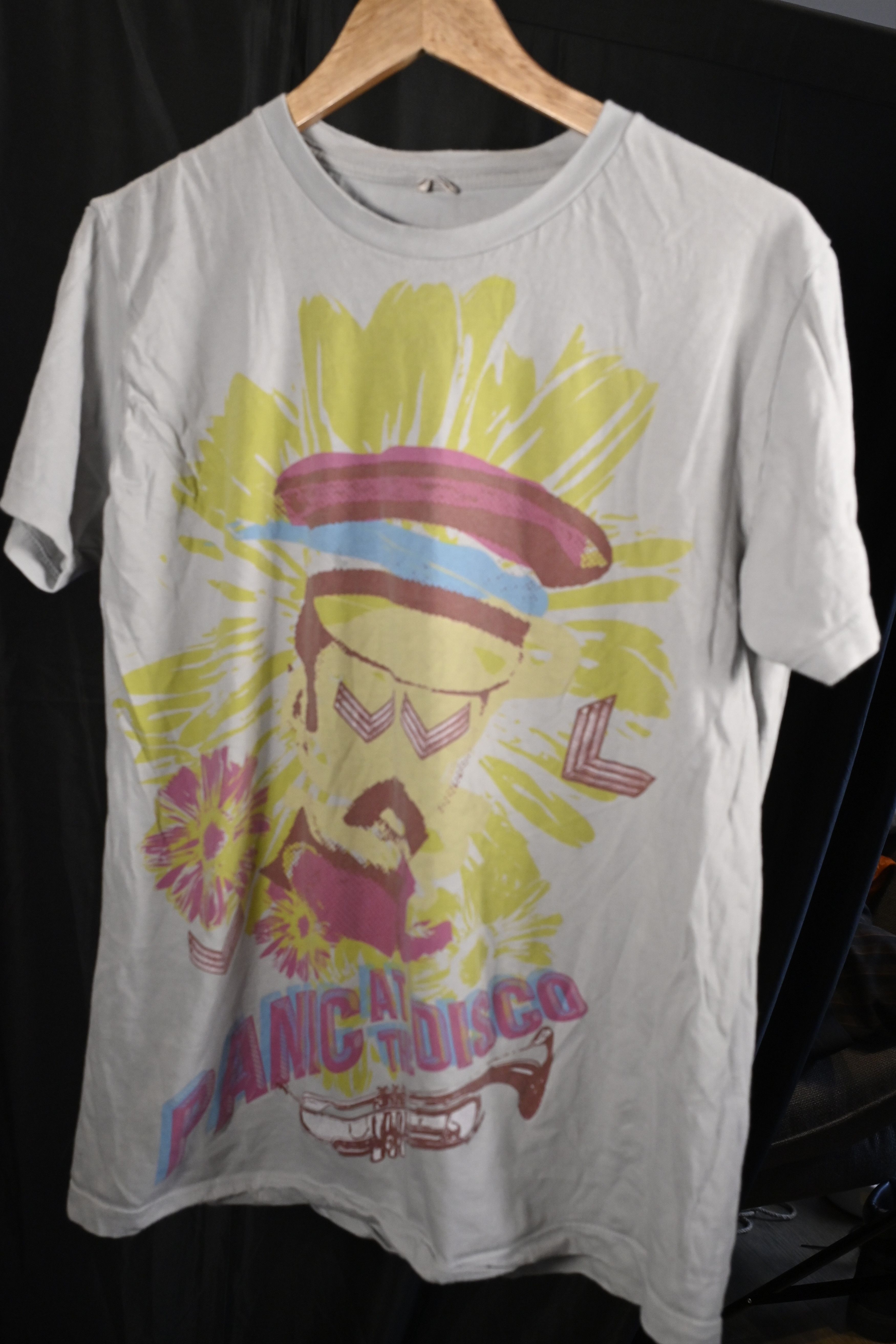 Vintage Panic! At The Disco Pretty. Odd. Era Tee – 2008