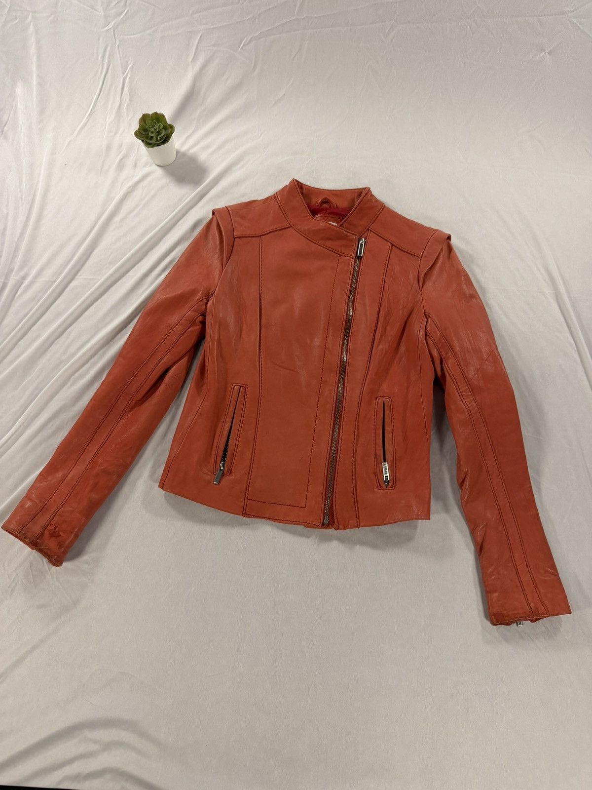 Neiman Marcus Neiman Marcus Exclusive Pink Leather Peach Biker Jacket S Size S / US 4 / IT 40 - 1 Thumbnail
