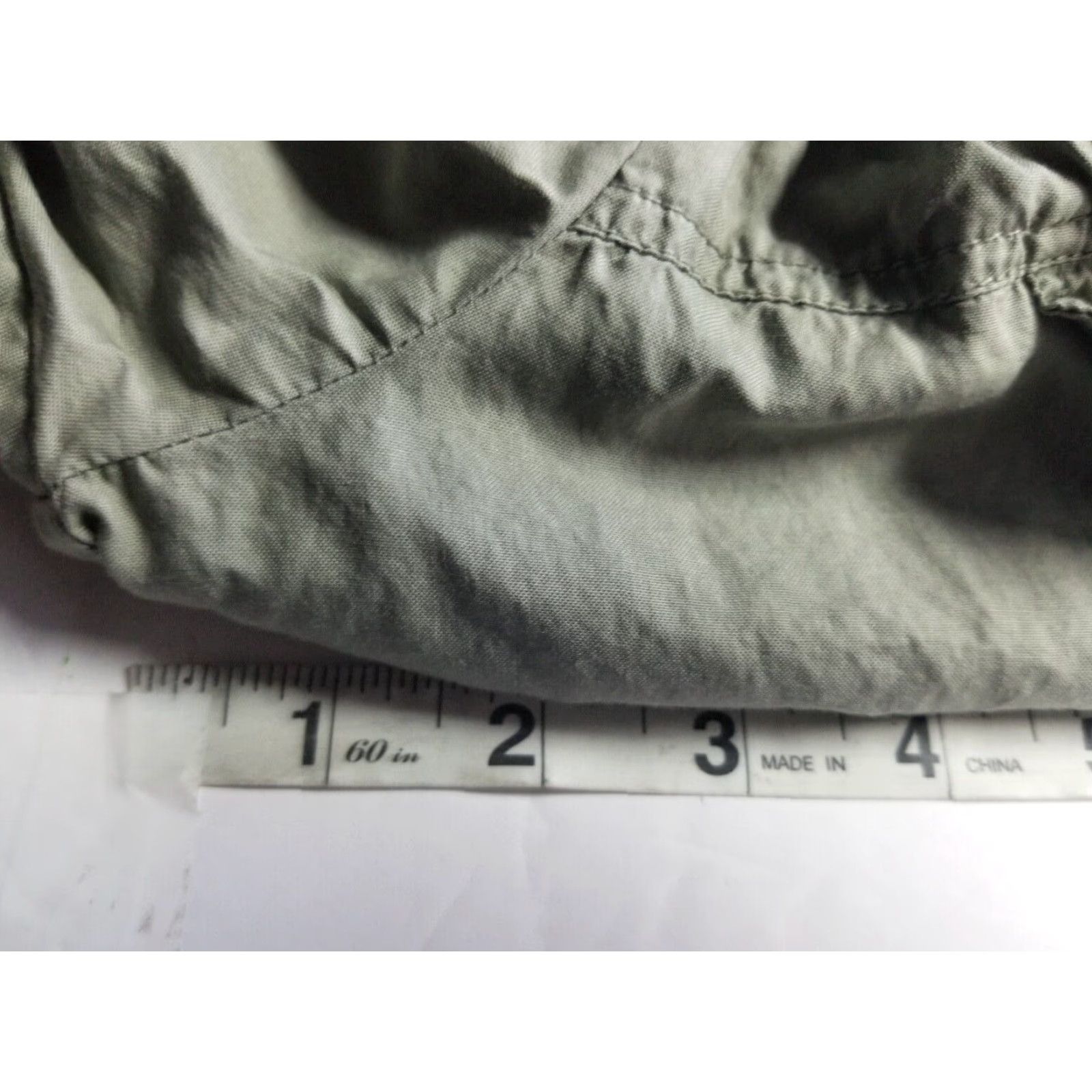 Brunello Cucinelli Brunello Cucinelli Shirt Women Small Green Cold Shoulder Button-Up Belted Long Sleeve Slim Spring Summer Fall Winter Size S / US 4 / IT 40 - 3 Thumbnail