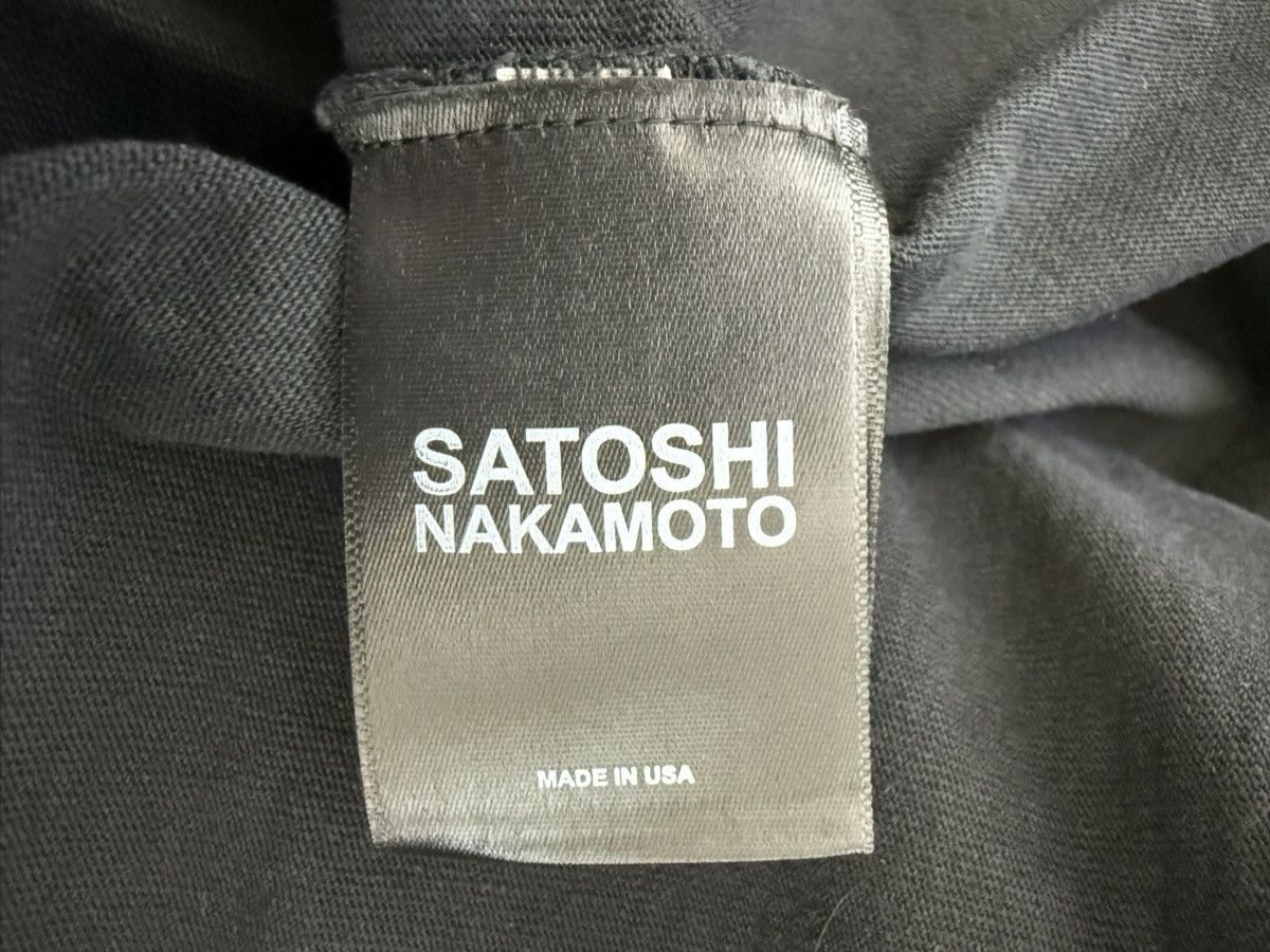 Satoshi Nakamoto SMILE TEE Size US M / EU 48-50 / 2 - 3 Thumbnail