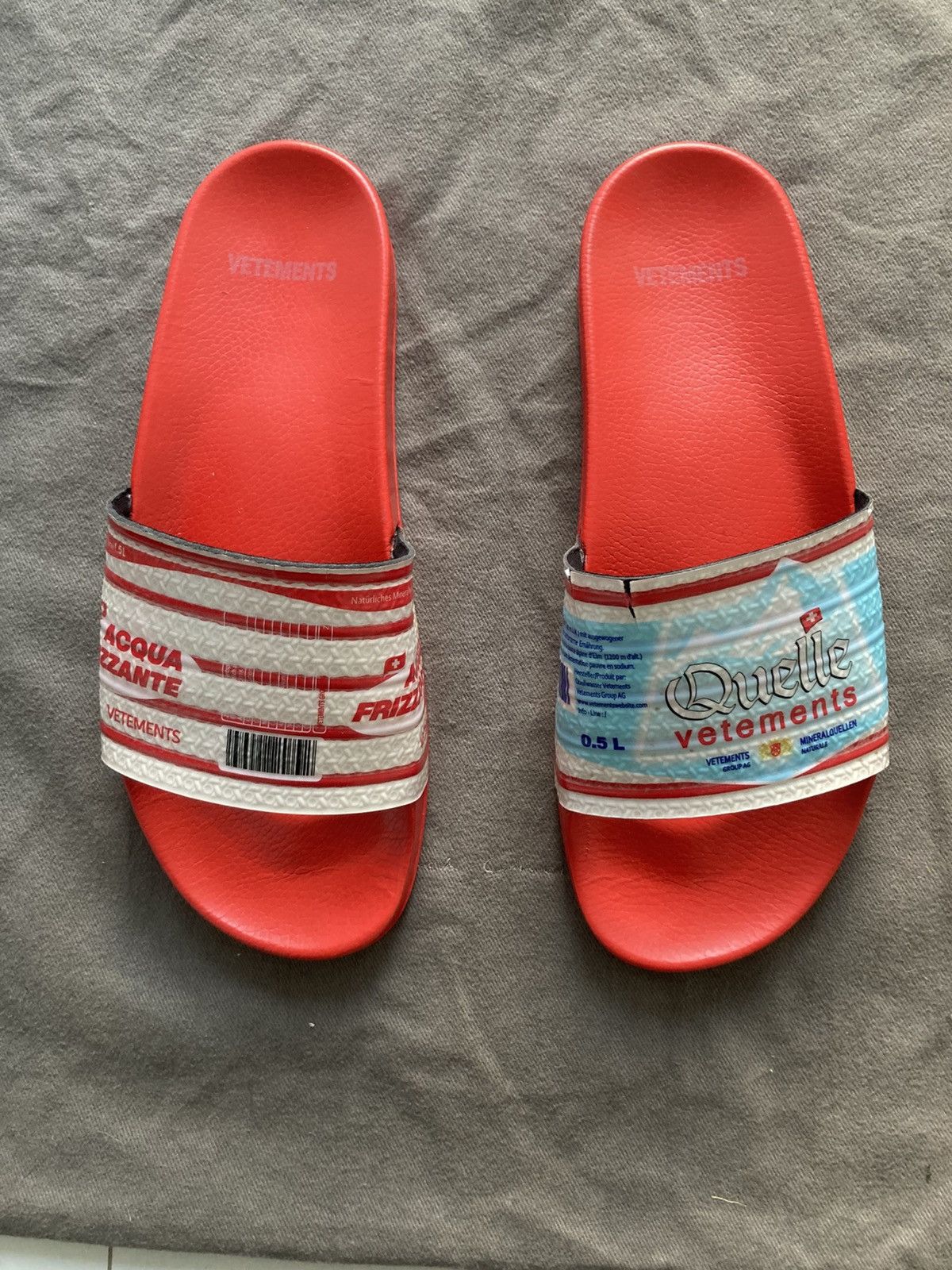 Vetements Vetements water bootle print slides Size US 12 / EU 45 - 2 Thumbnail