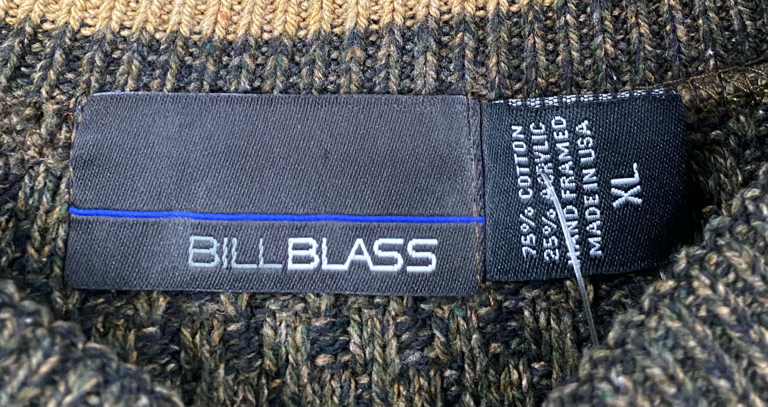 Bill Blass New Vintage Bill Blass Henley Patterned Knit Sweater XL Size US XL / EU 56 / 4 - 4 Thumbnail