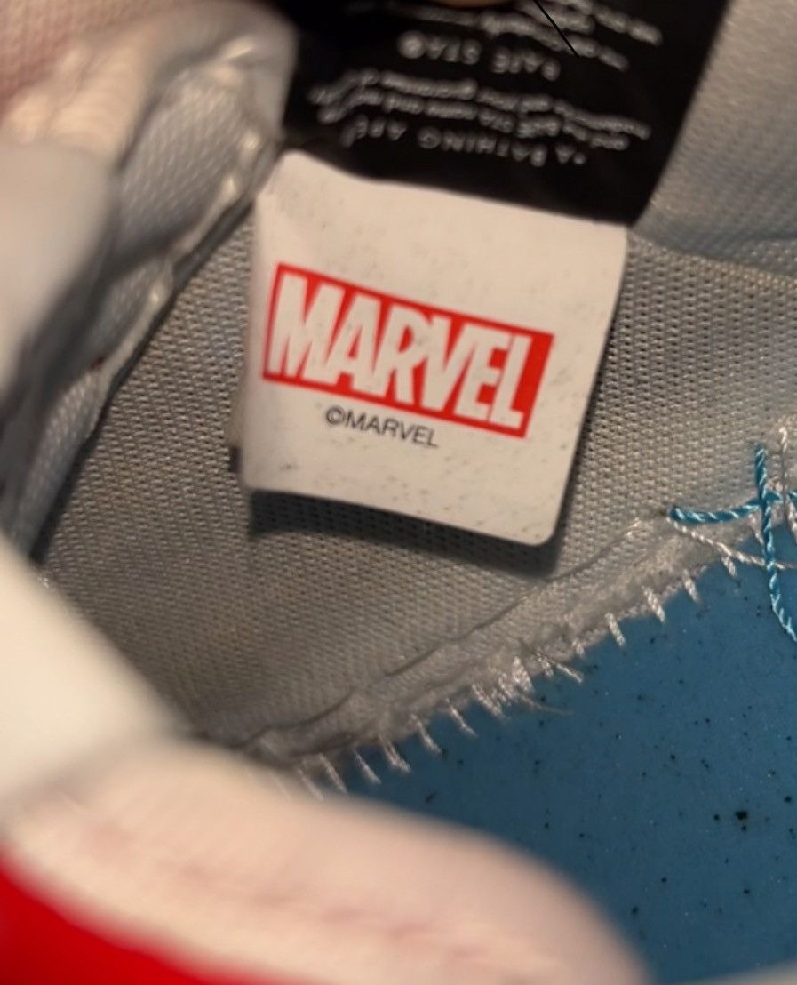 Bape Bape x Marvel Spiderman Bapesta Size US 9.5 / EU 42-43 - 7 Thumbnail