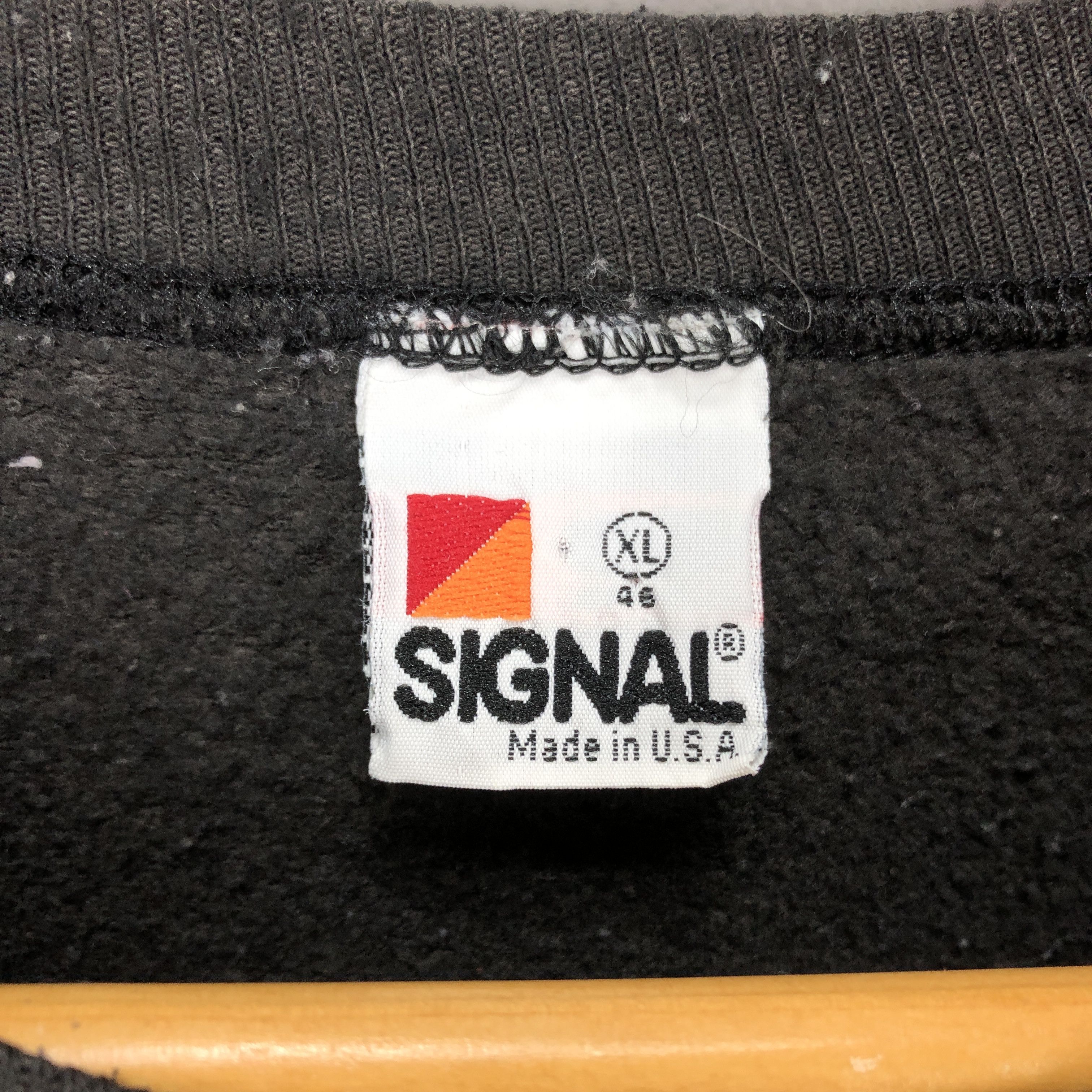 Mickey Mouse 80s Vintage MICKEY MOUSE by SIGNAL Sweatshirt #0896/AH Size US L / EU 52-54 / 3 - 6 Thumbnail