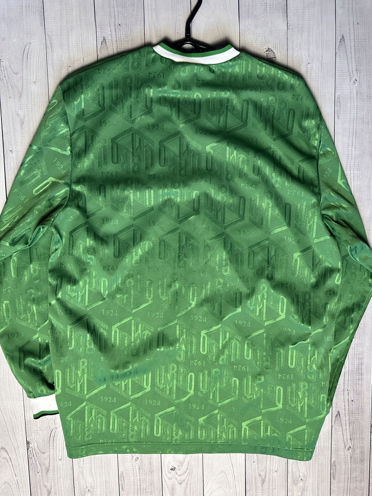 Vintage Vintage Umbro soccer green monogram size L rare Size US L / EU 52-54 / 3 - 7 Thumbnail