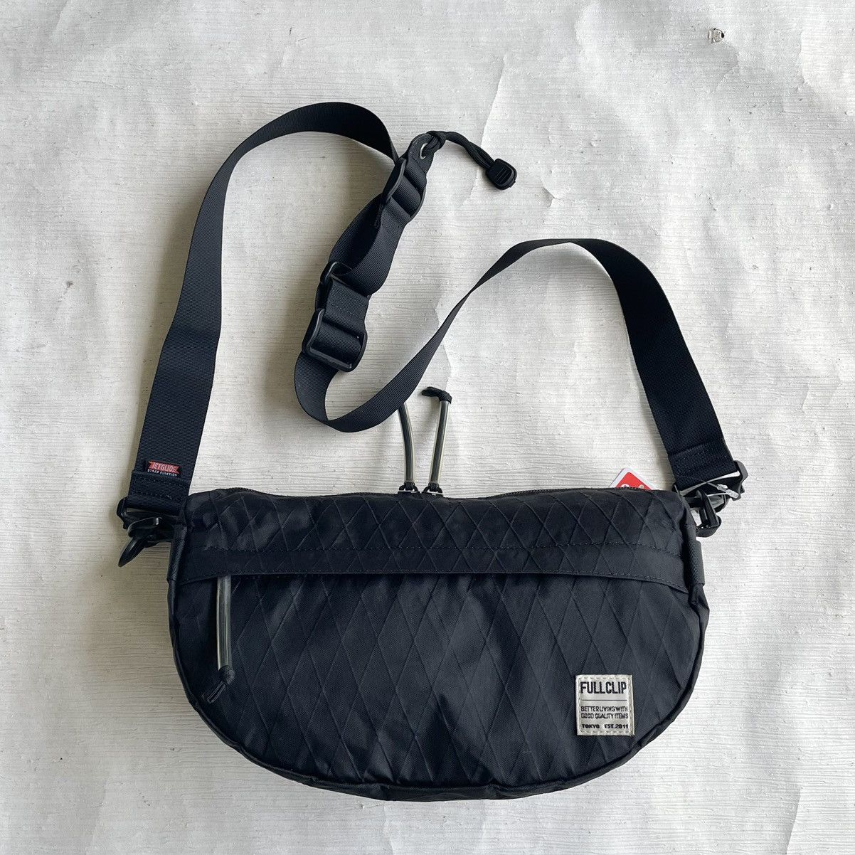 Japanese Brand 🇯🇵 JAPANESE BRAND FULLCLIP TRIPPIN CROSSBODY BOAT SHAPE Size ONE SIZE - 7 Thumbnail