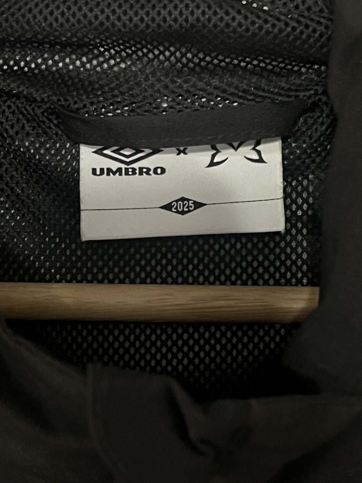Mertra Mertra x Umbro 3M Reflective Black Jacket M Size US M / EU 48-50 / 2 - 5 Thumbnail