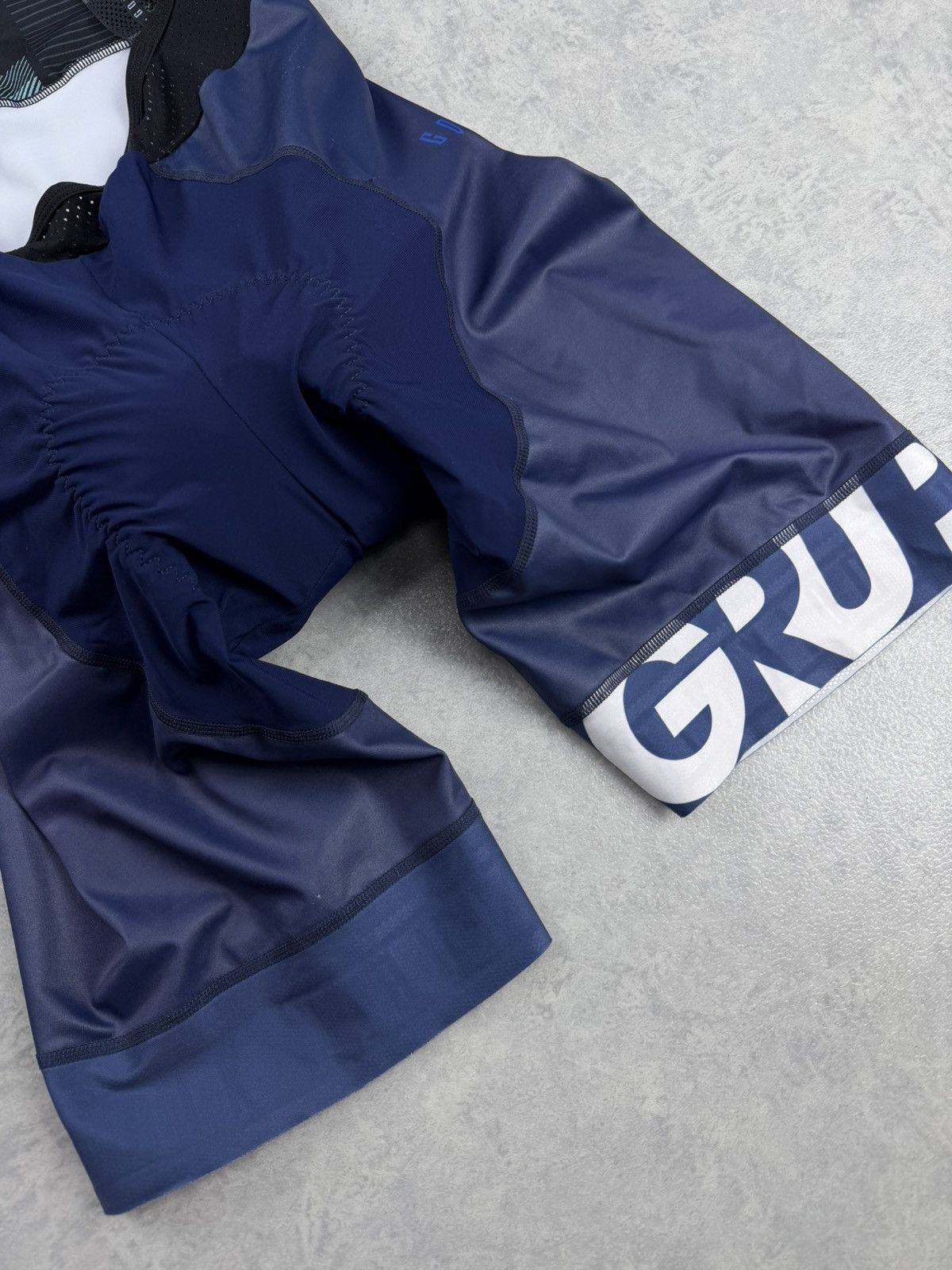 Other Gobik CX Pro Jersey + Limited Bib Shorts Cycling Set L Size US L / EU 52-54 / 3 - 15 Thumbnail