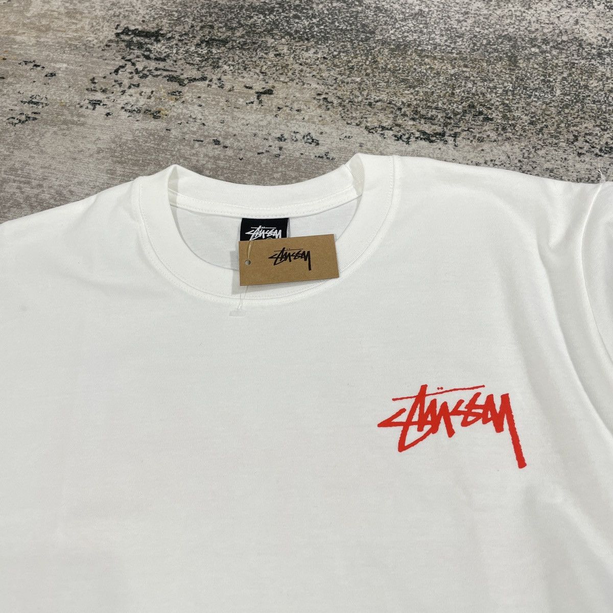 Stussy STUSSY " SCORPION " TSHIRT IN WHITE Size US L / EU 52-54 / 3 - 4 Thumbnail