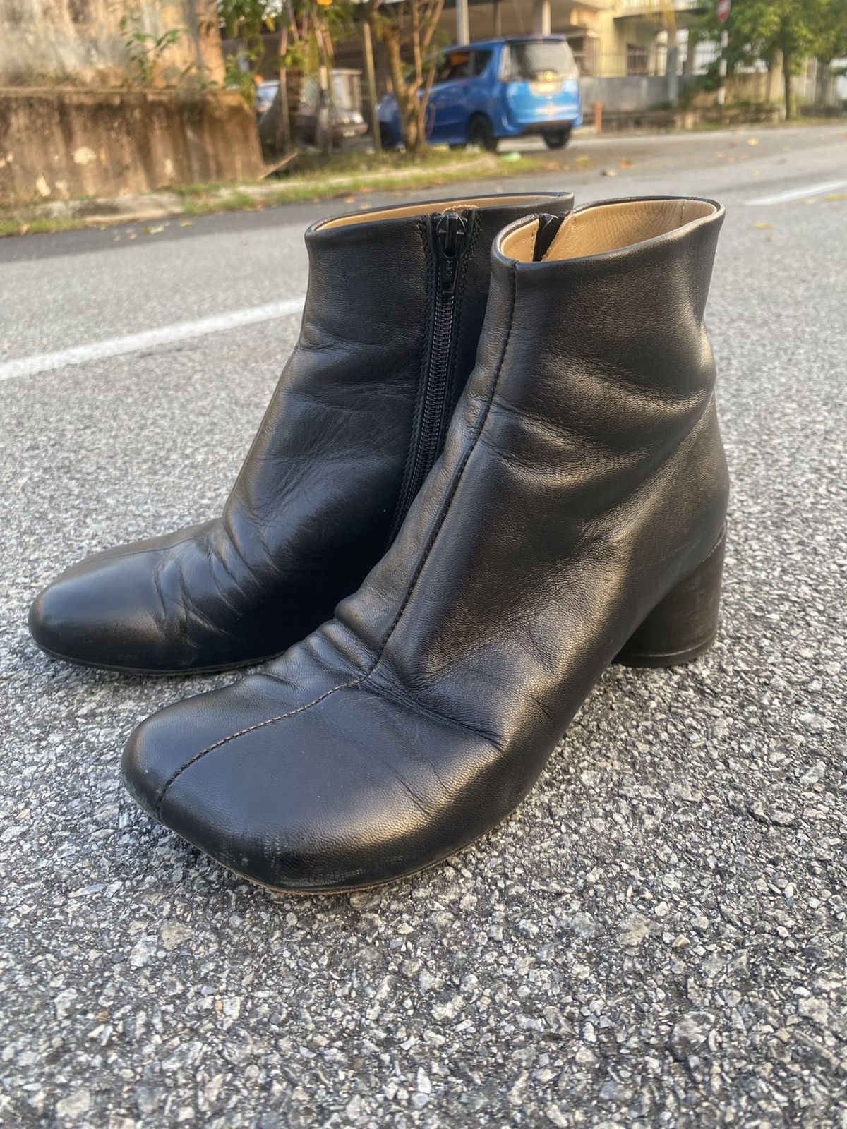 Maison Margiela MM6 Maison Margiela Leather Ankle boot Size US 6.5 / IT 36.5 - 3 Thumbnail