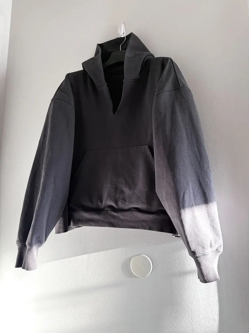 Greg Ross Yeezy Sample Made for Kanye Greg Ross V Neck Padded Hoodie Size US XL / EU 56 / 4 - 5 Thumbnail